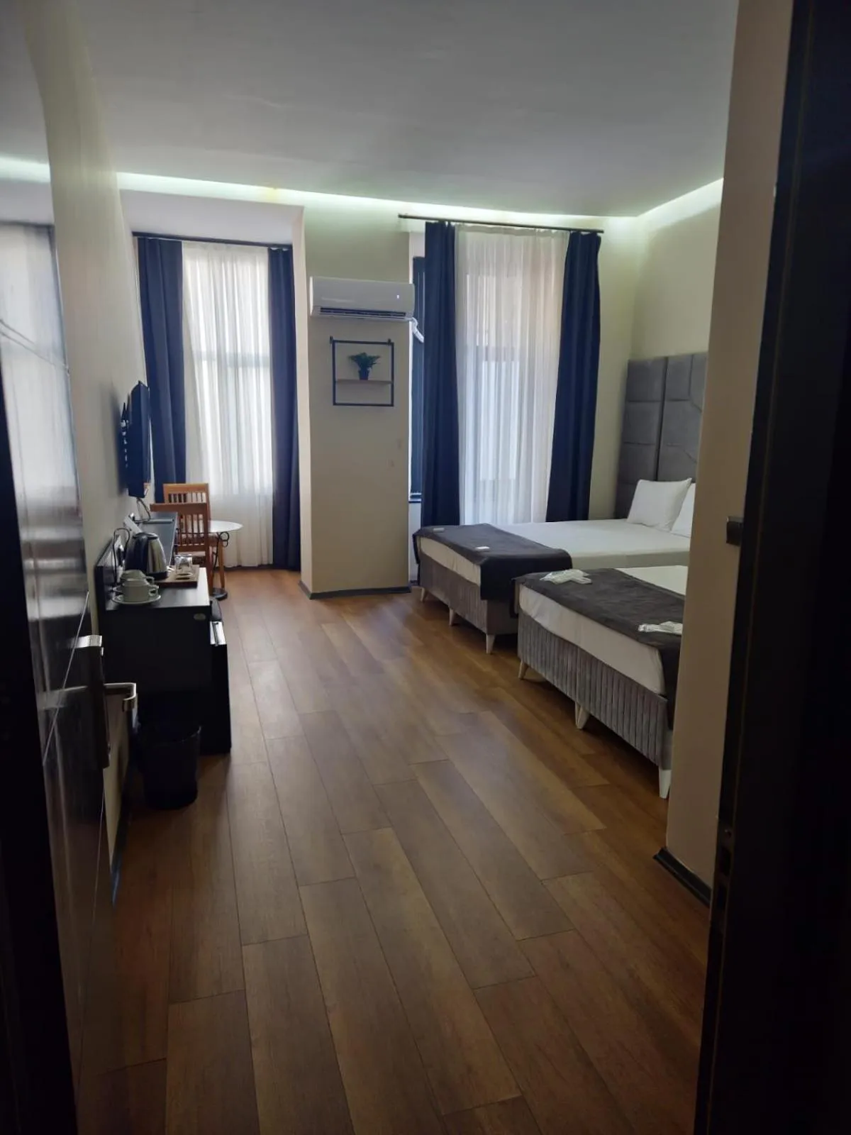 Bed in TAXIM 34 Hotel İstanbul