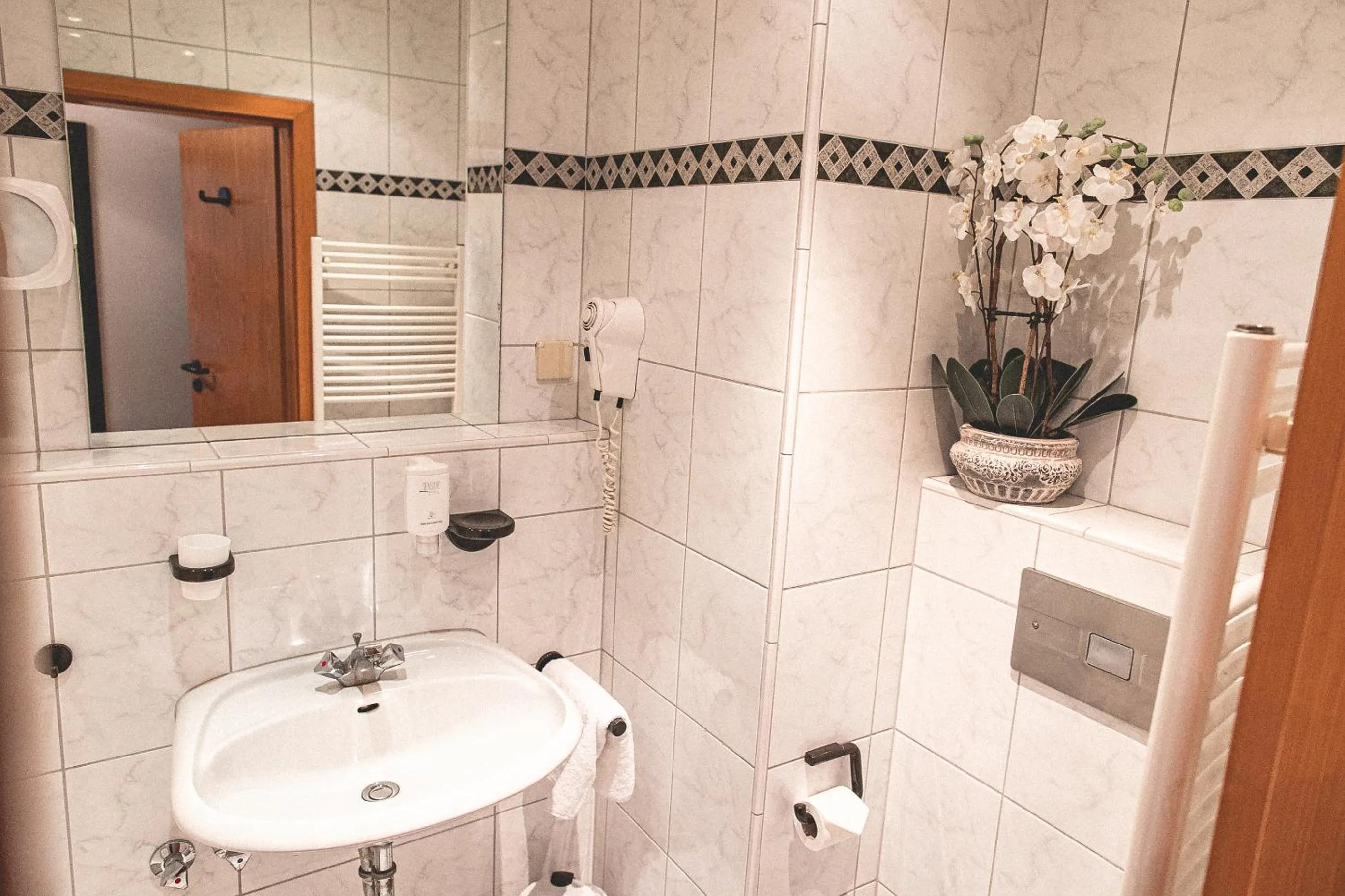 Bathroom in PLAZA INN Recklinghausen