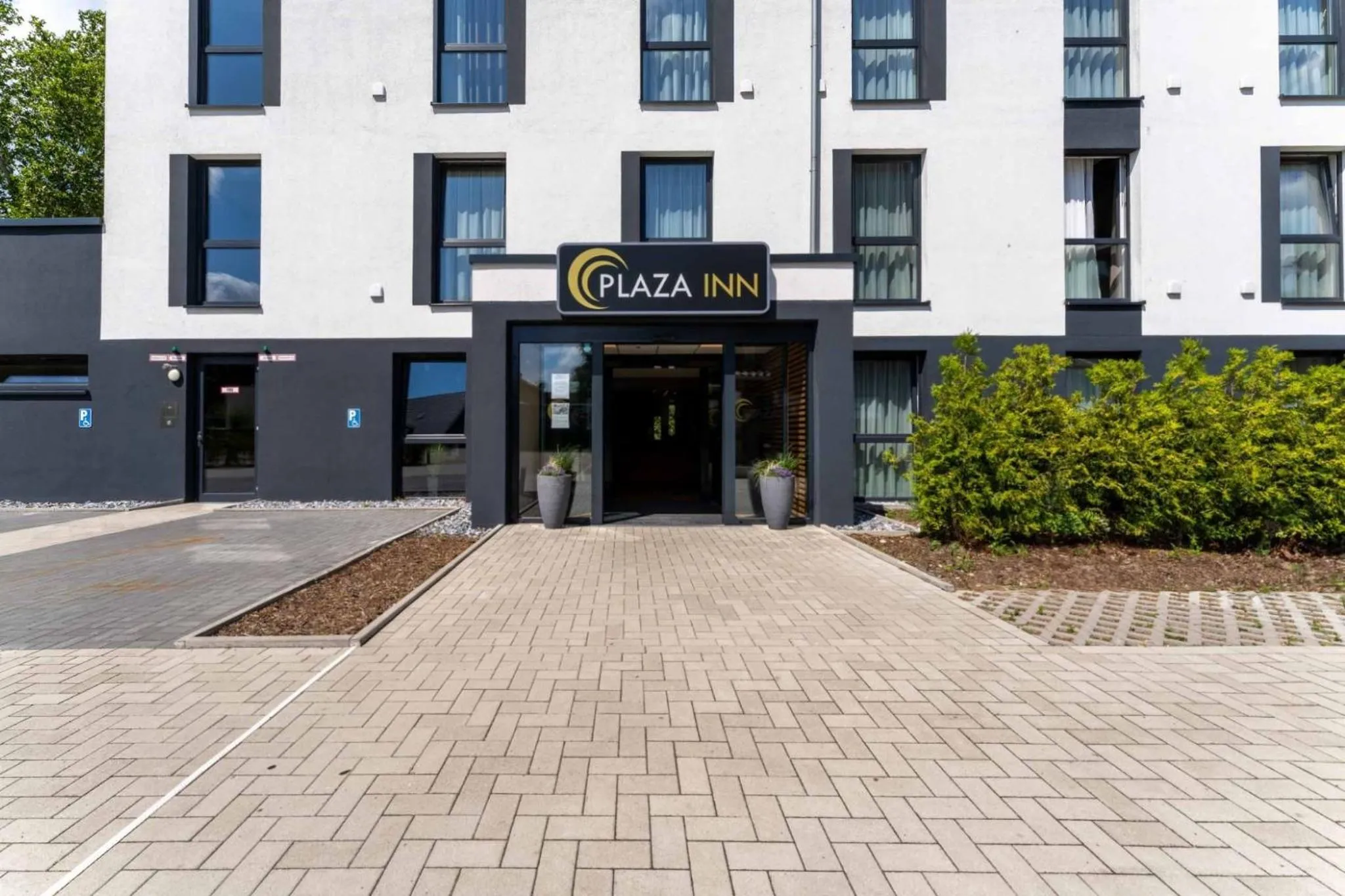 Property building in PLAZA INN Recklinghausen