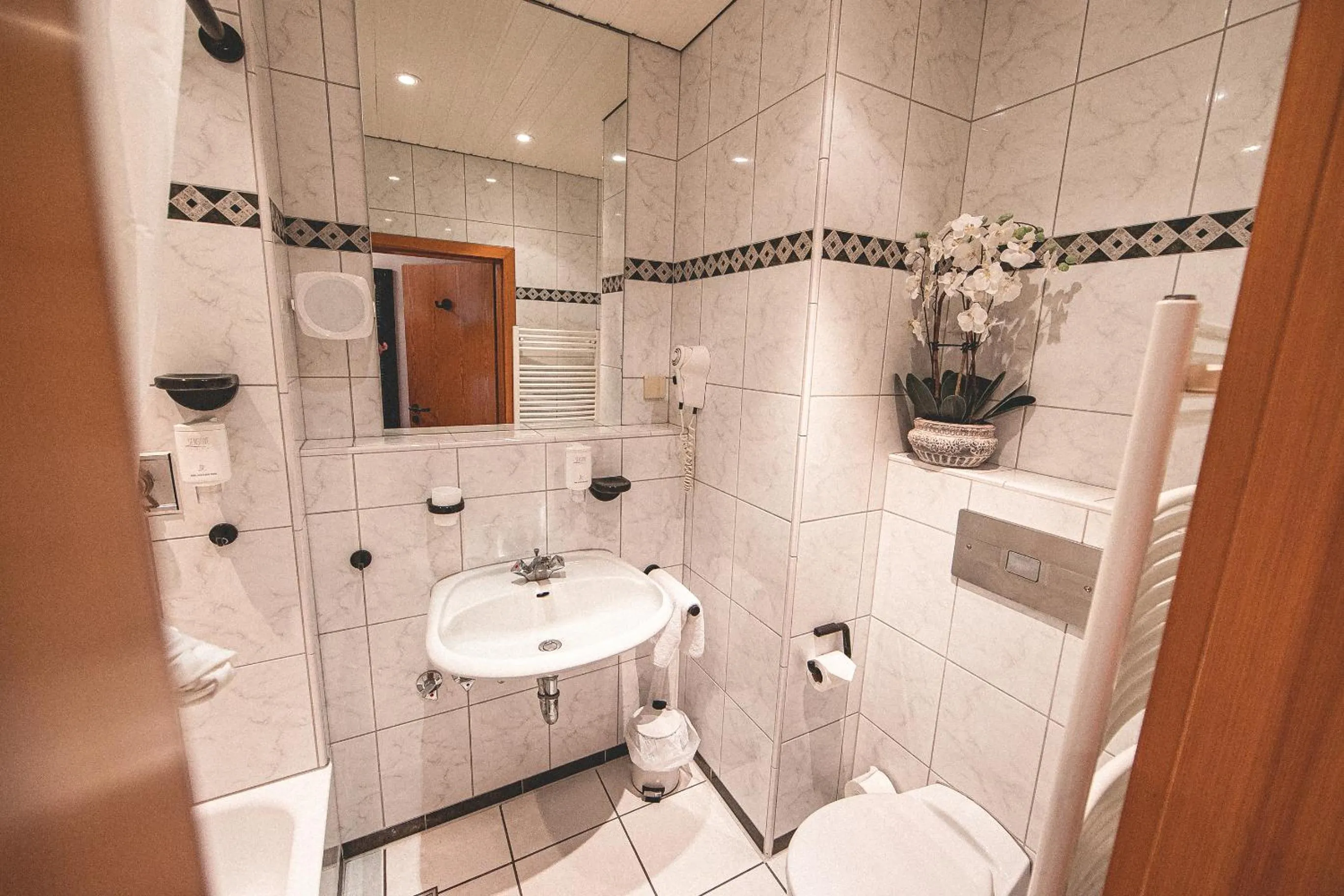 Bathroom in PLAZA INN Recklinghausen