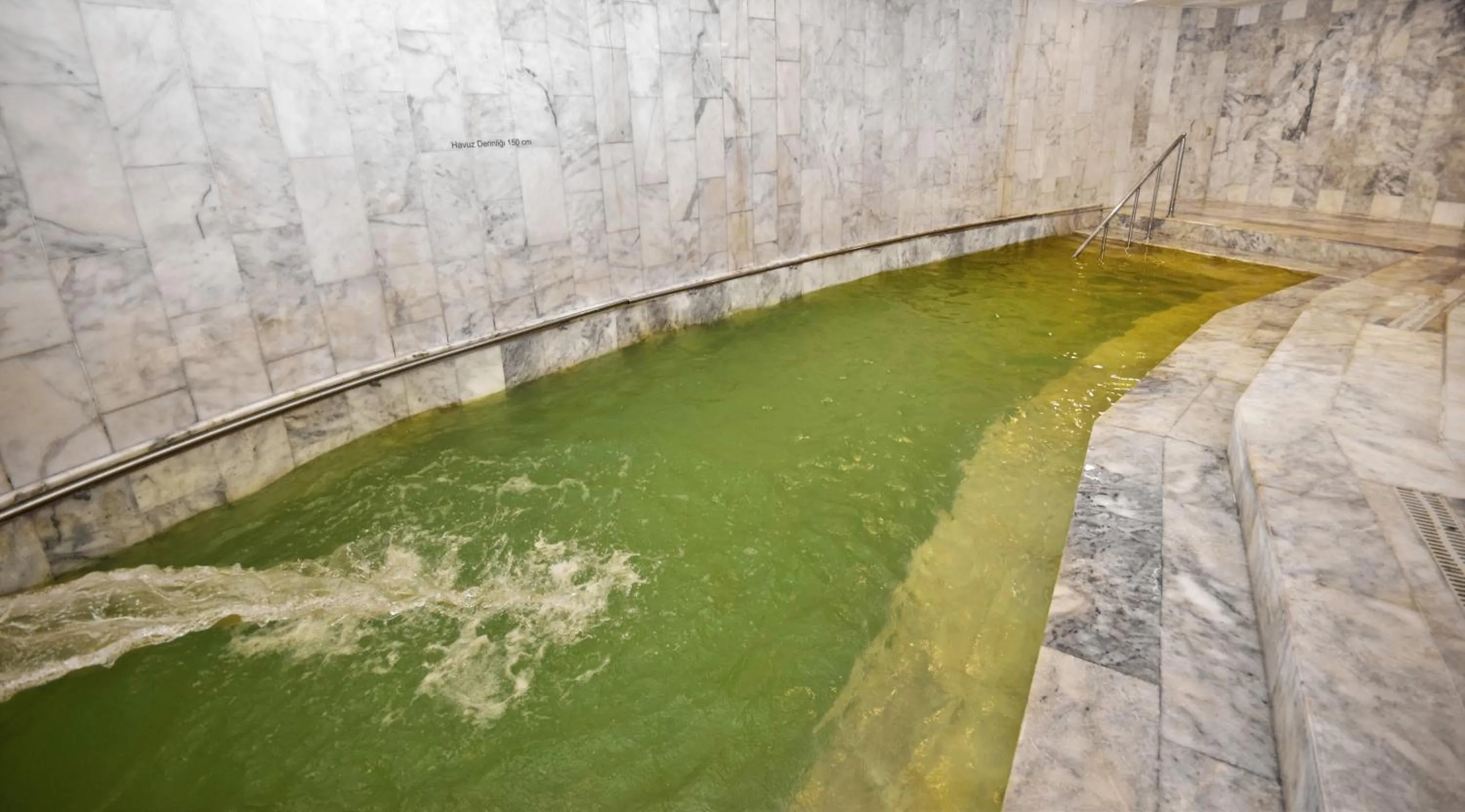 Hot Spring Bath in CONNECT THERMAL HOTEL