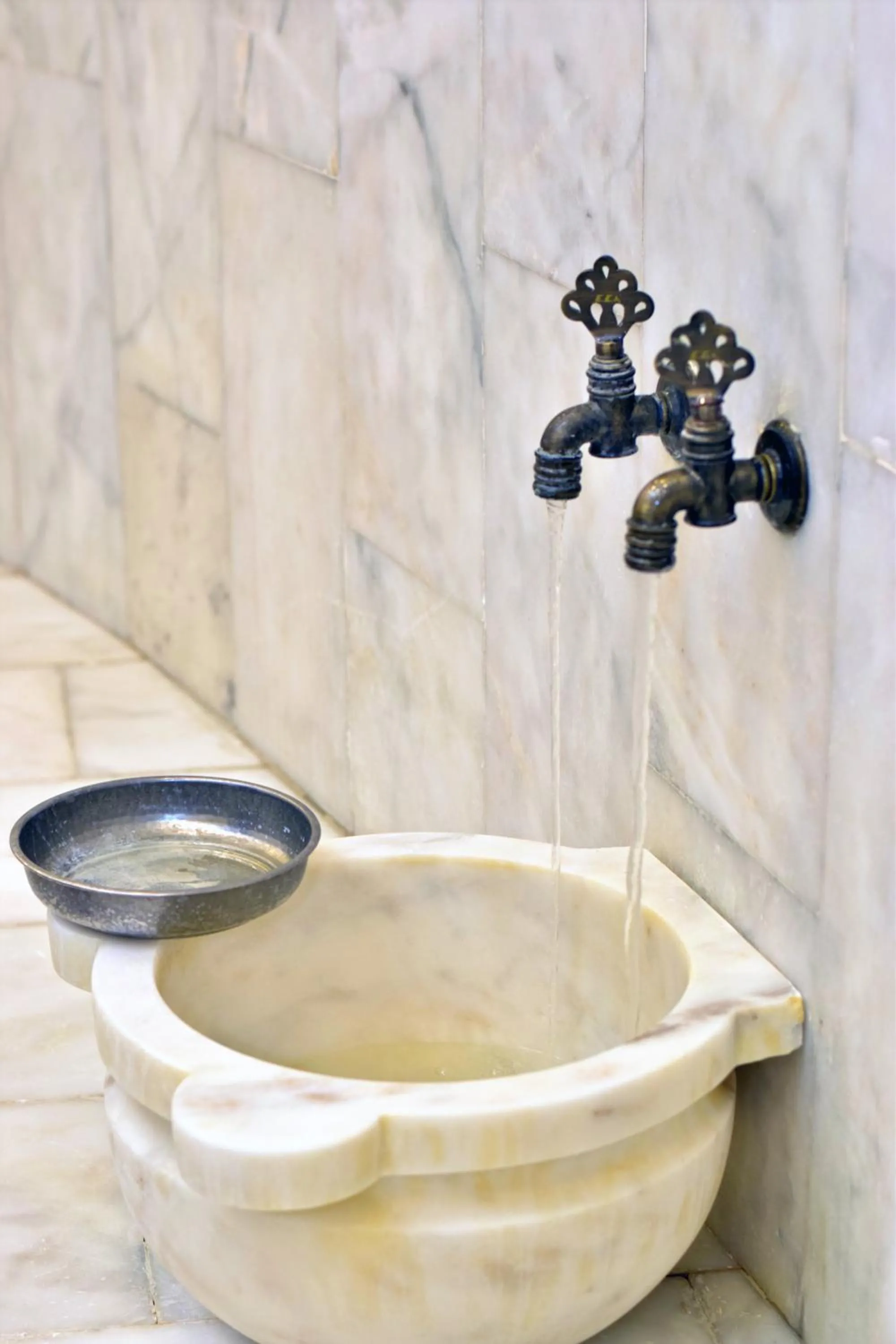 Public Bath in CONNECT THERMAL HOTEL