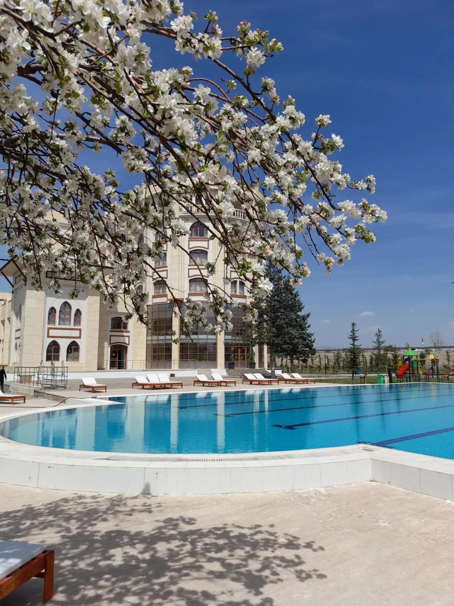 Pool view in CONNECT THERMAL HOTEL