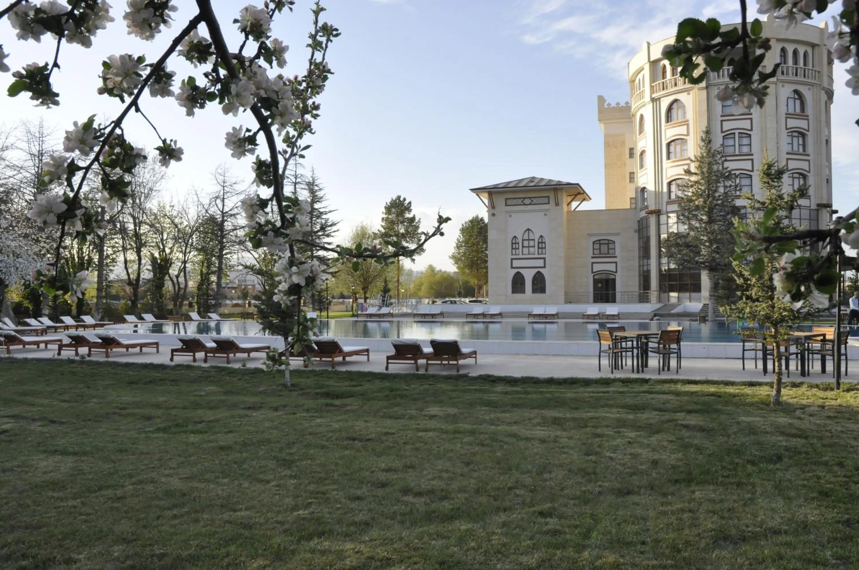 Garden in CONNECT THERMAL HOTEL