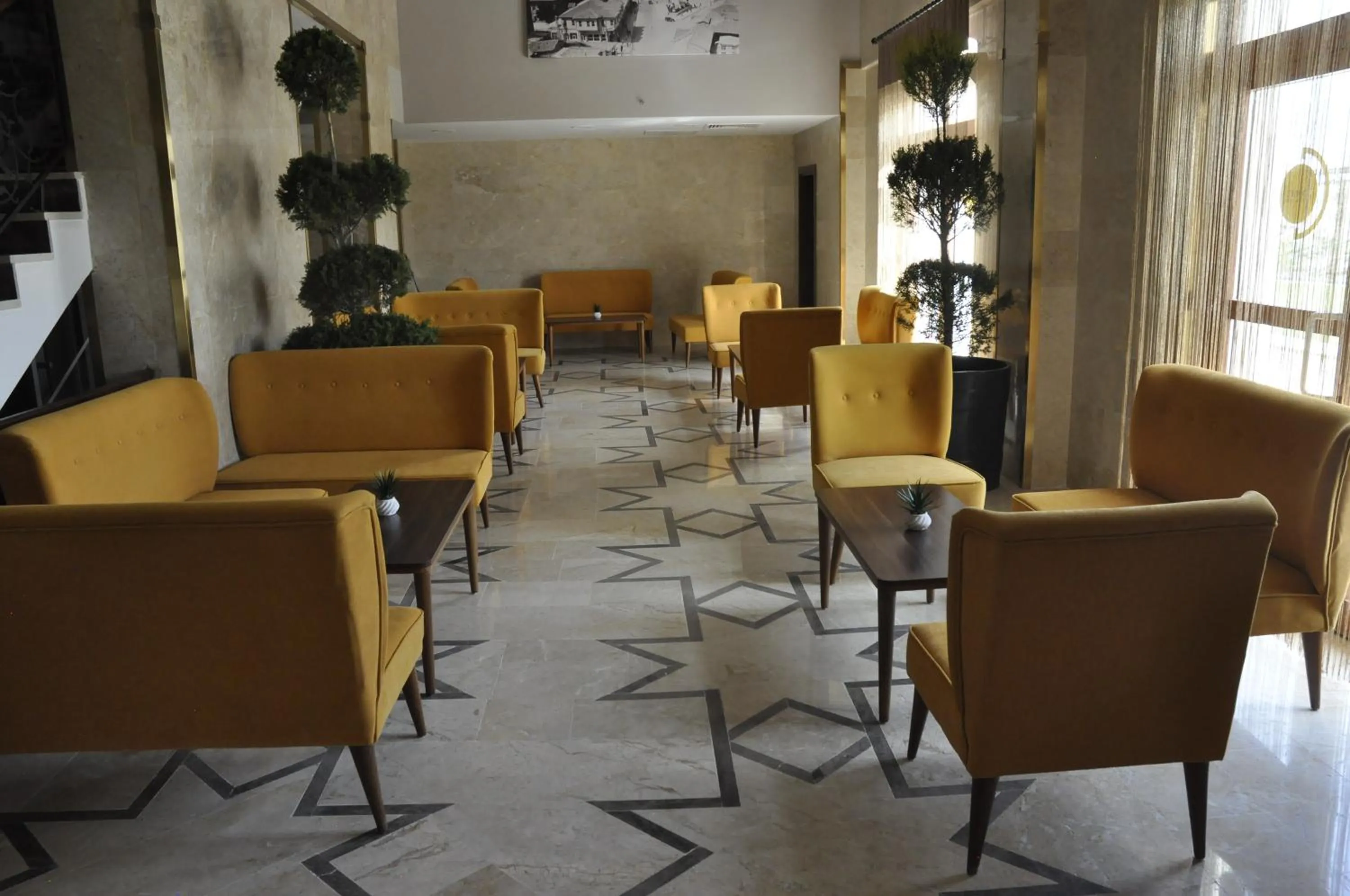 Restaurant/places to eat in CONNECT THERMAL HOTEL