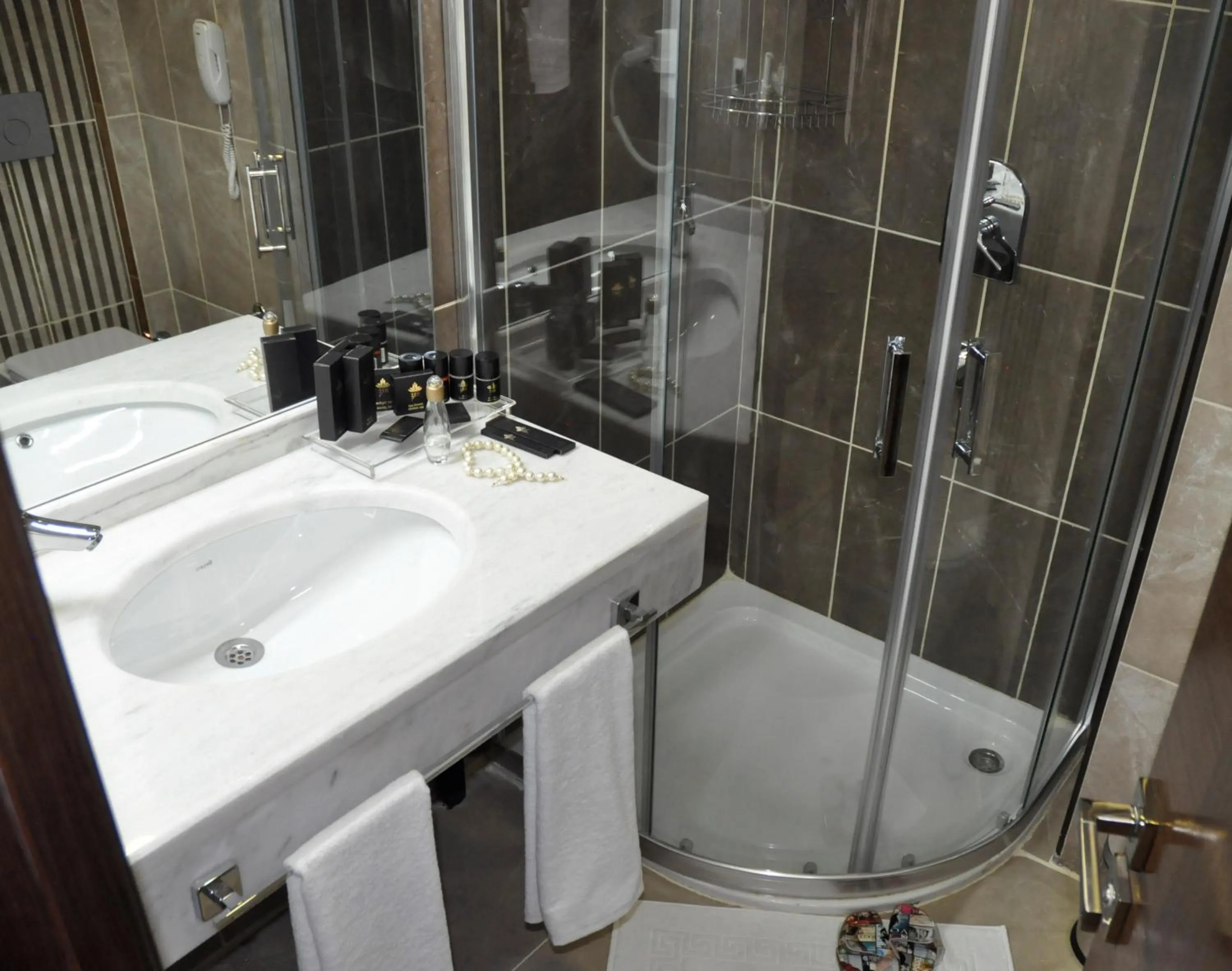 Bathroom in CONNECT THERMAL HOTEL