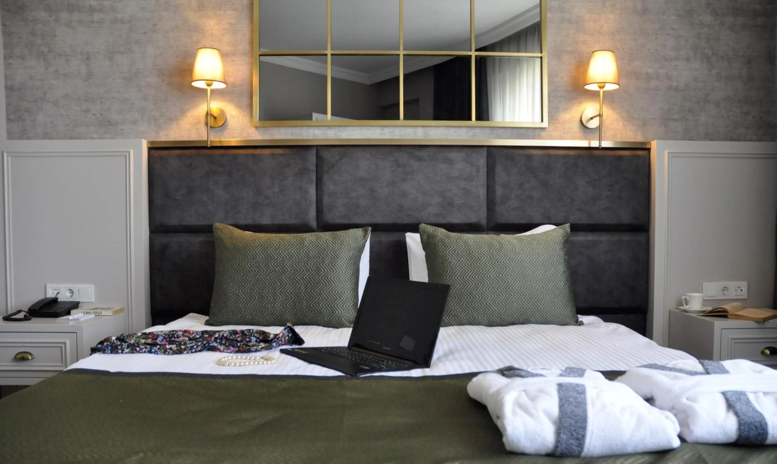 Bed in CONNECT THERMAL HOTEL