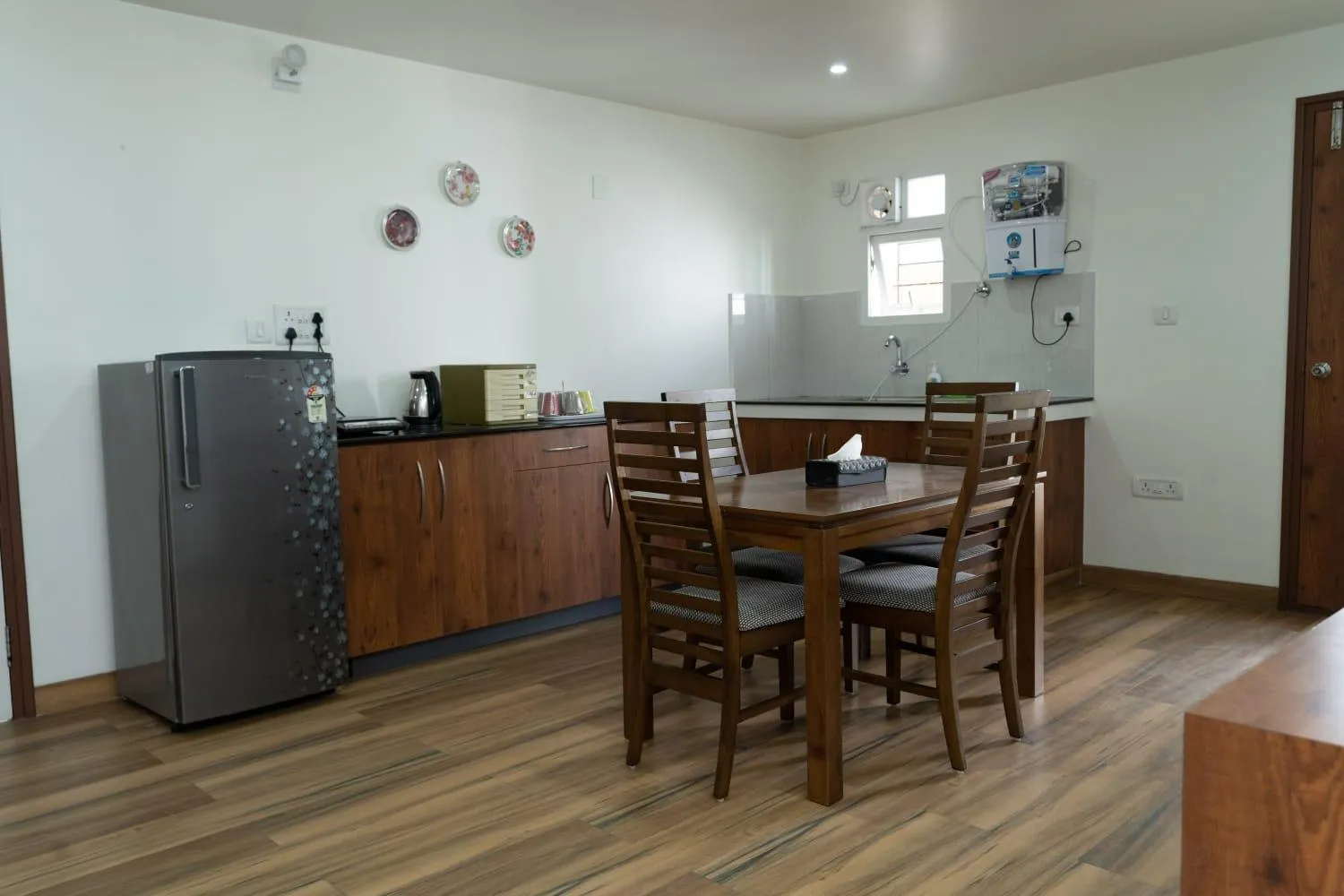 Coffee/tea facilities in Regal Suites