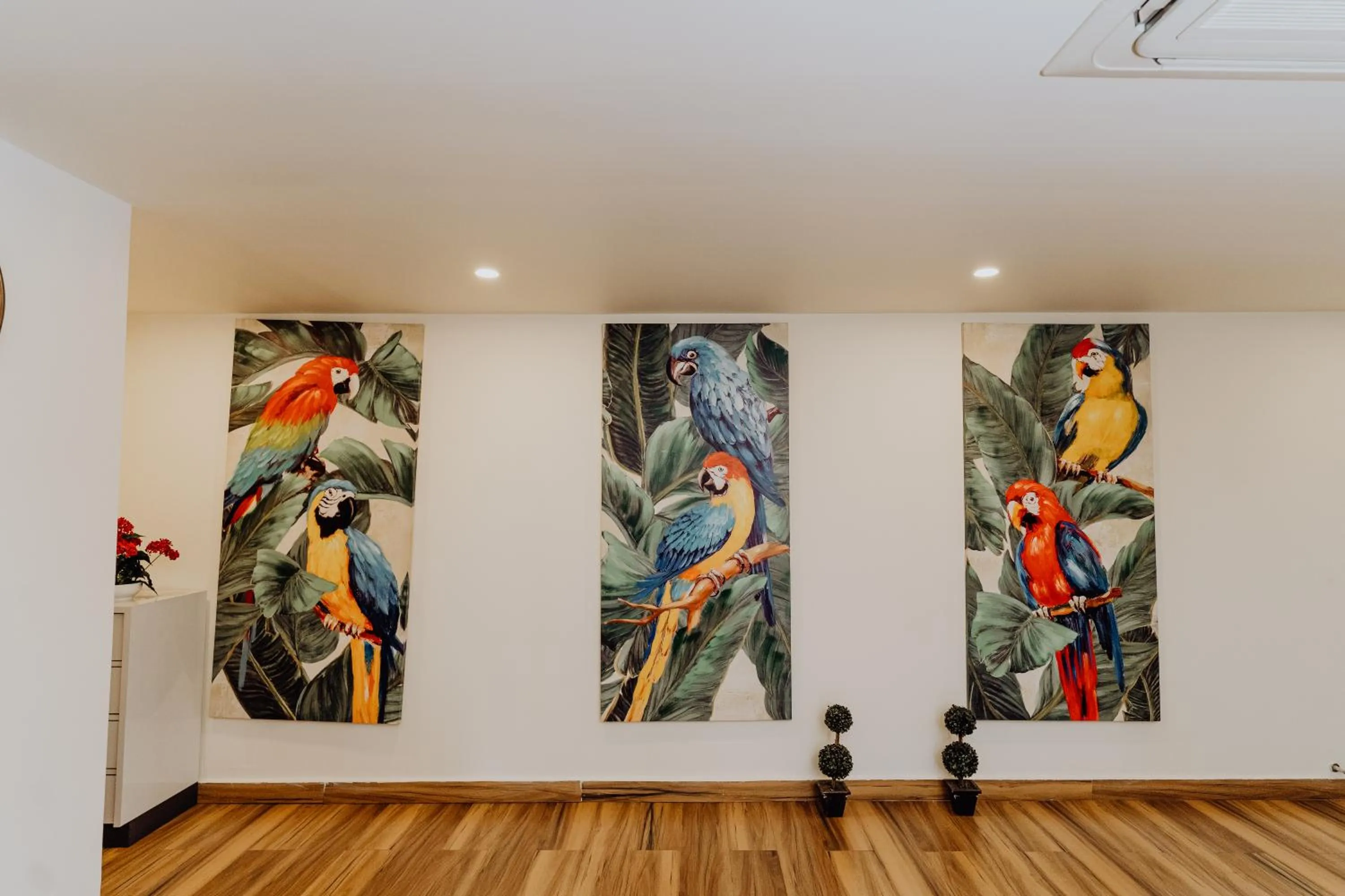 Decorative detail in Regal Suites