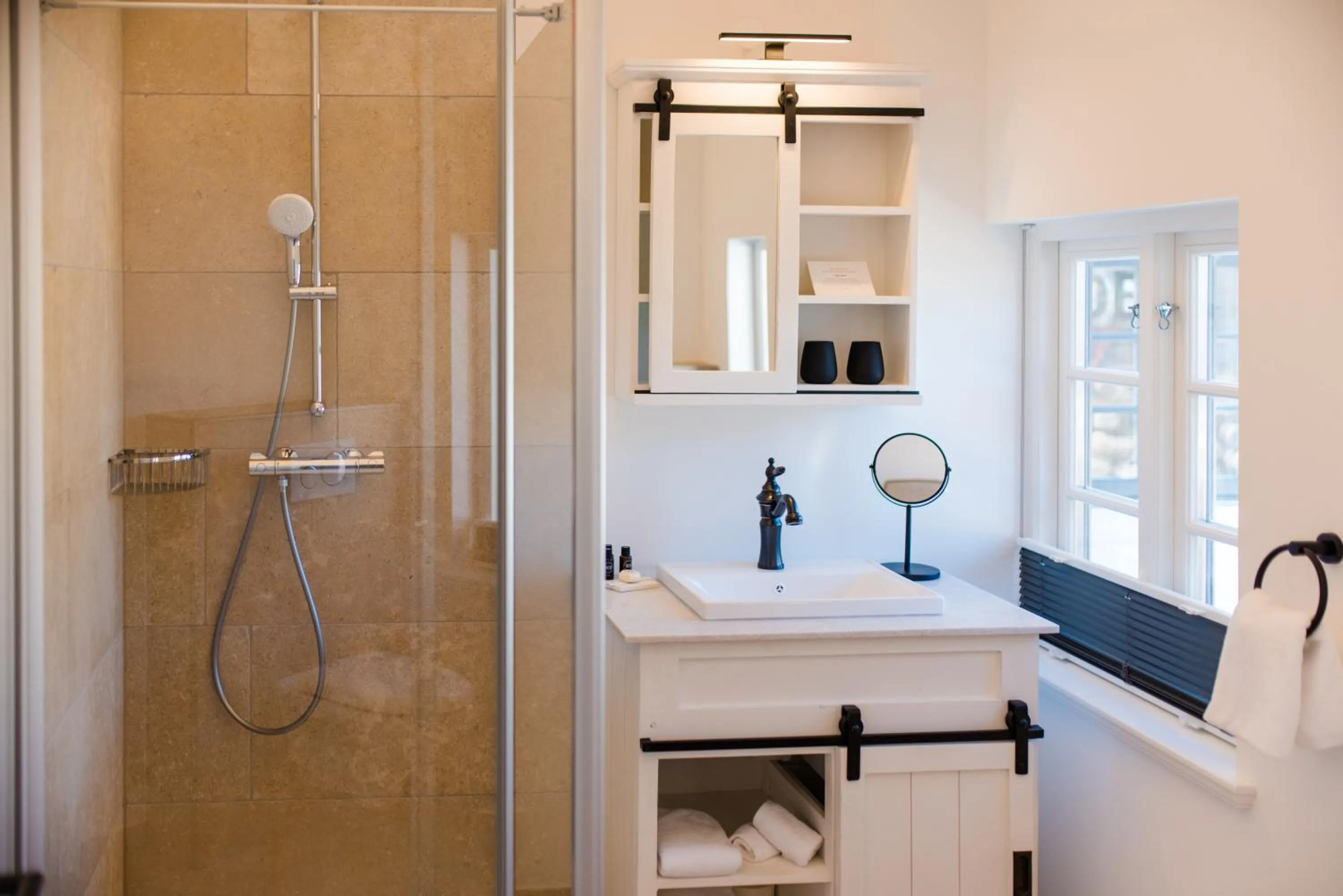 Shower in Seaside 43