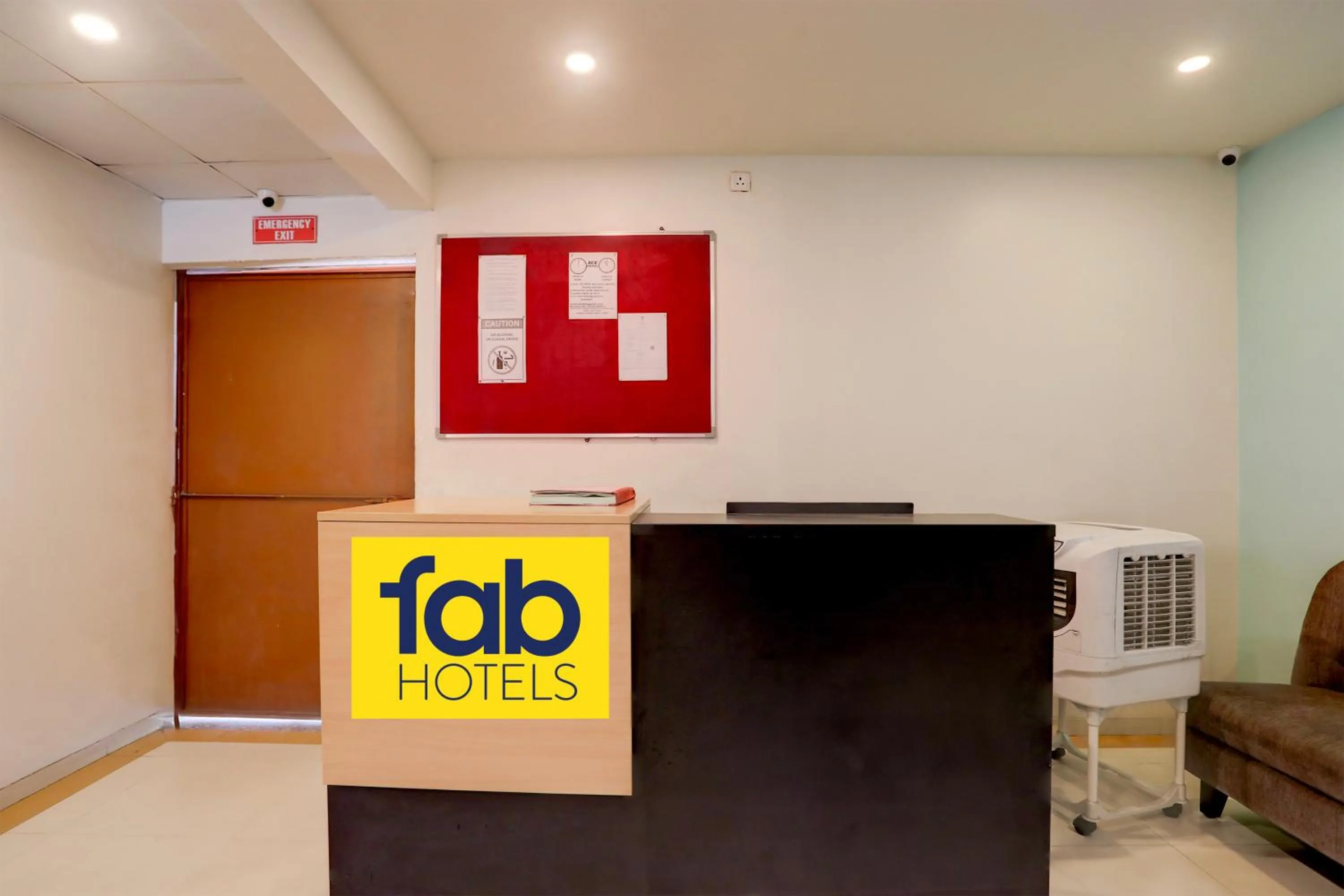 Lobby or reception in FabHotel Prime Ace II - Nr Jupiter Hospital
