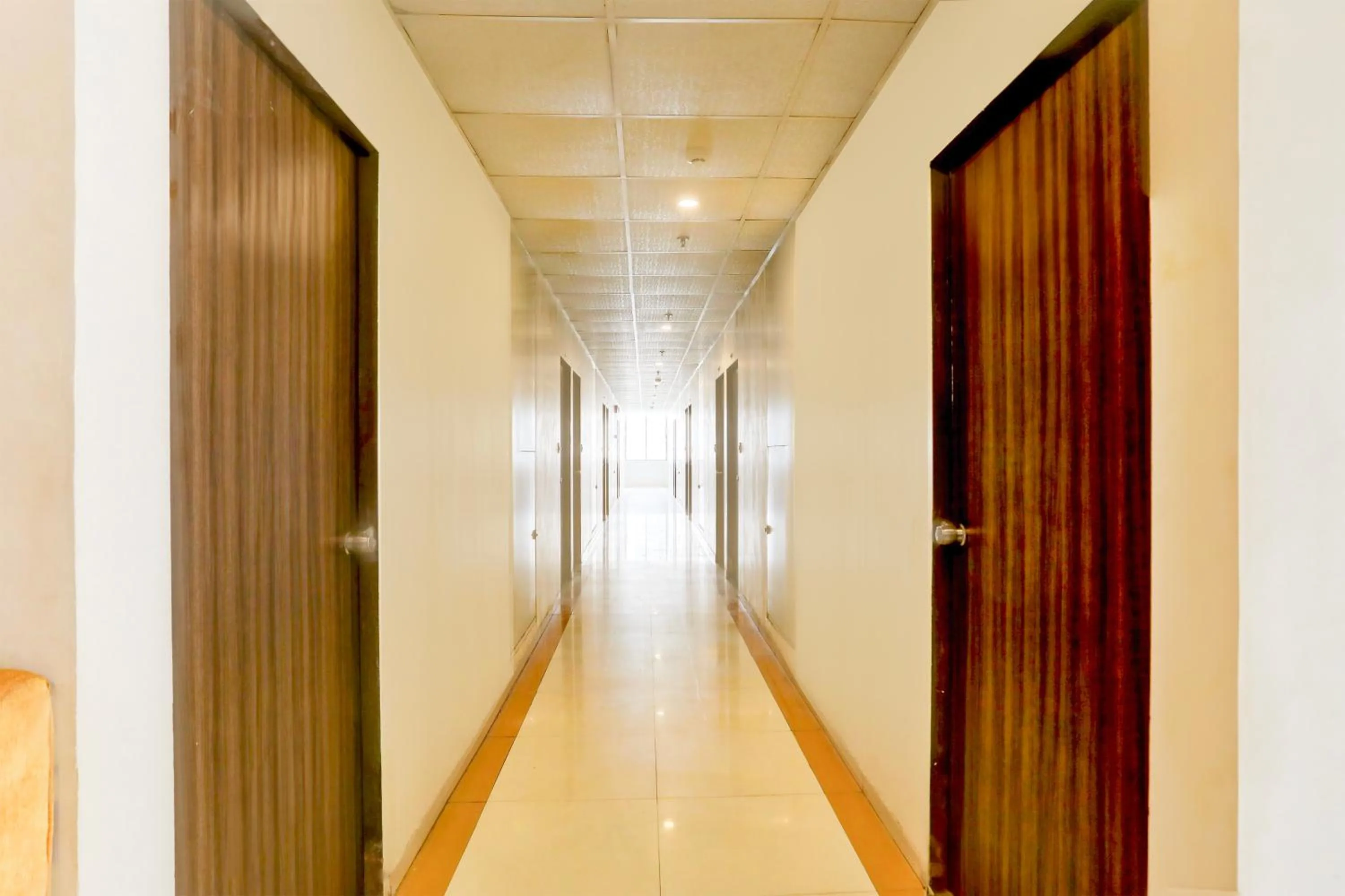 Lobby or reception in FabHotel Prime Ace II - Nr Jupiter Hospital