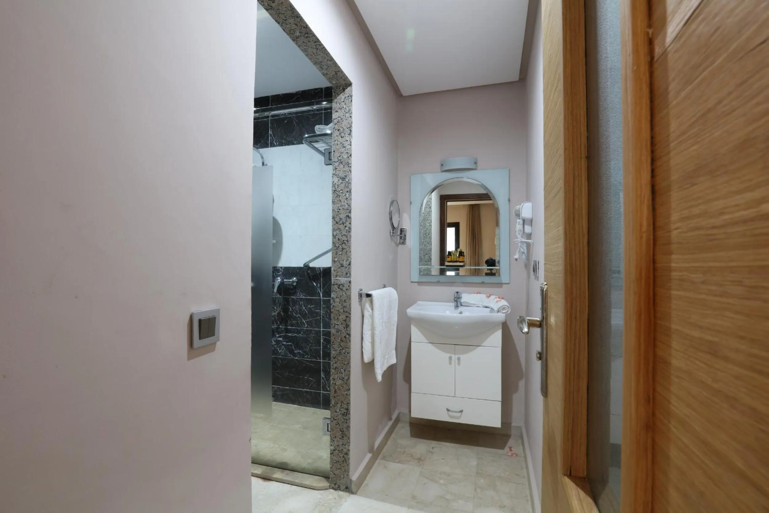 Bathroom in Silver Suites Hotel & Spa Casablanca