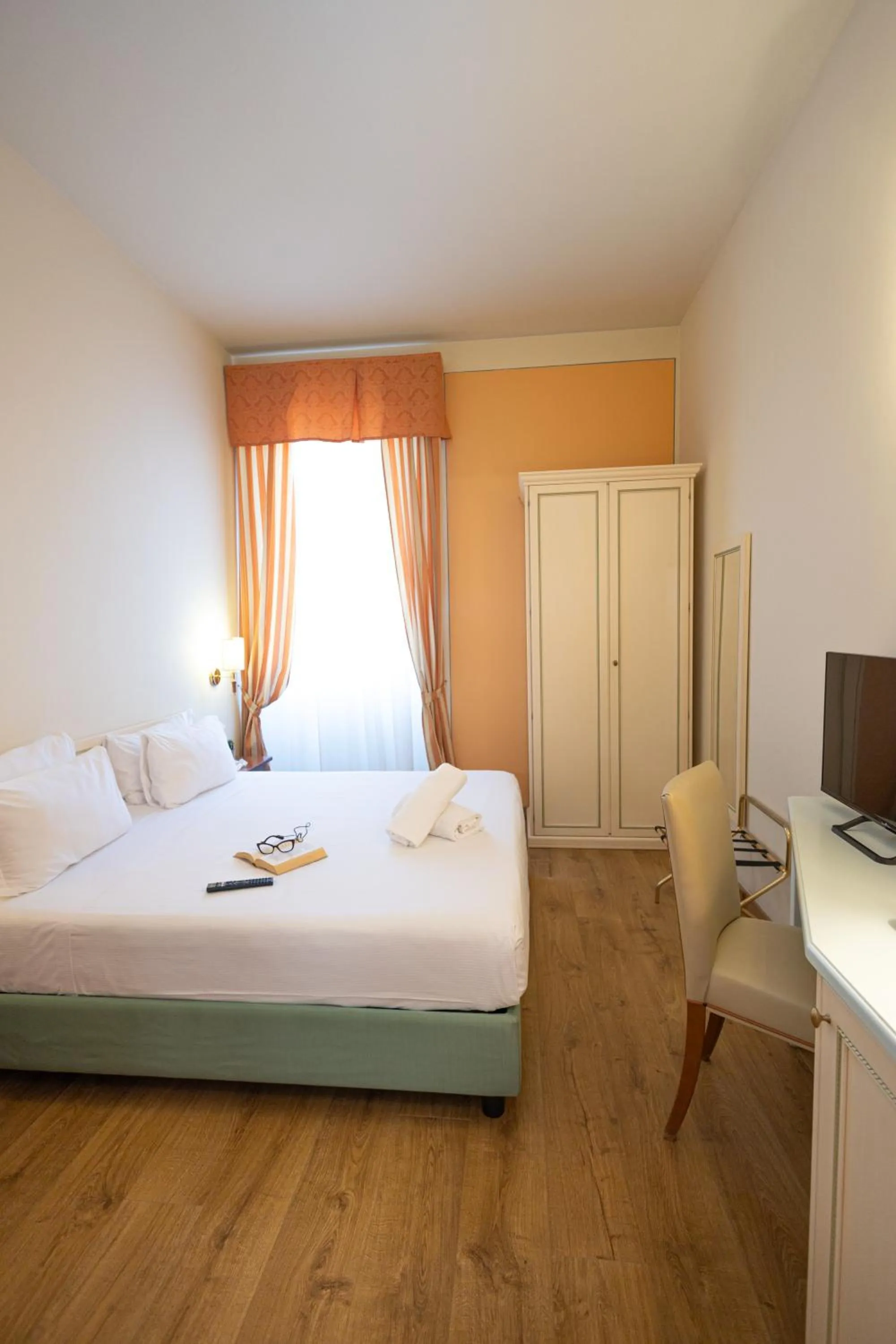 Bed in LVG Hotel Collection - Pallanza