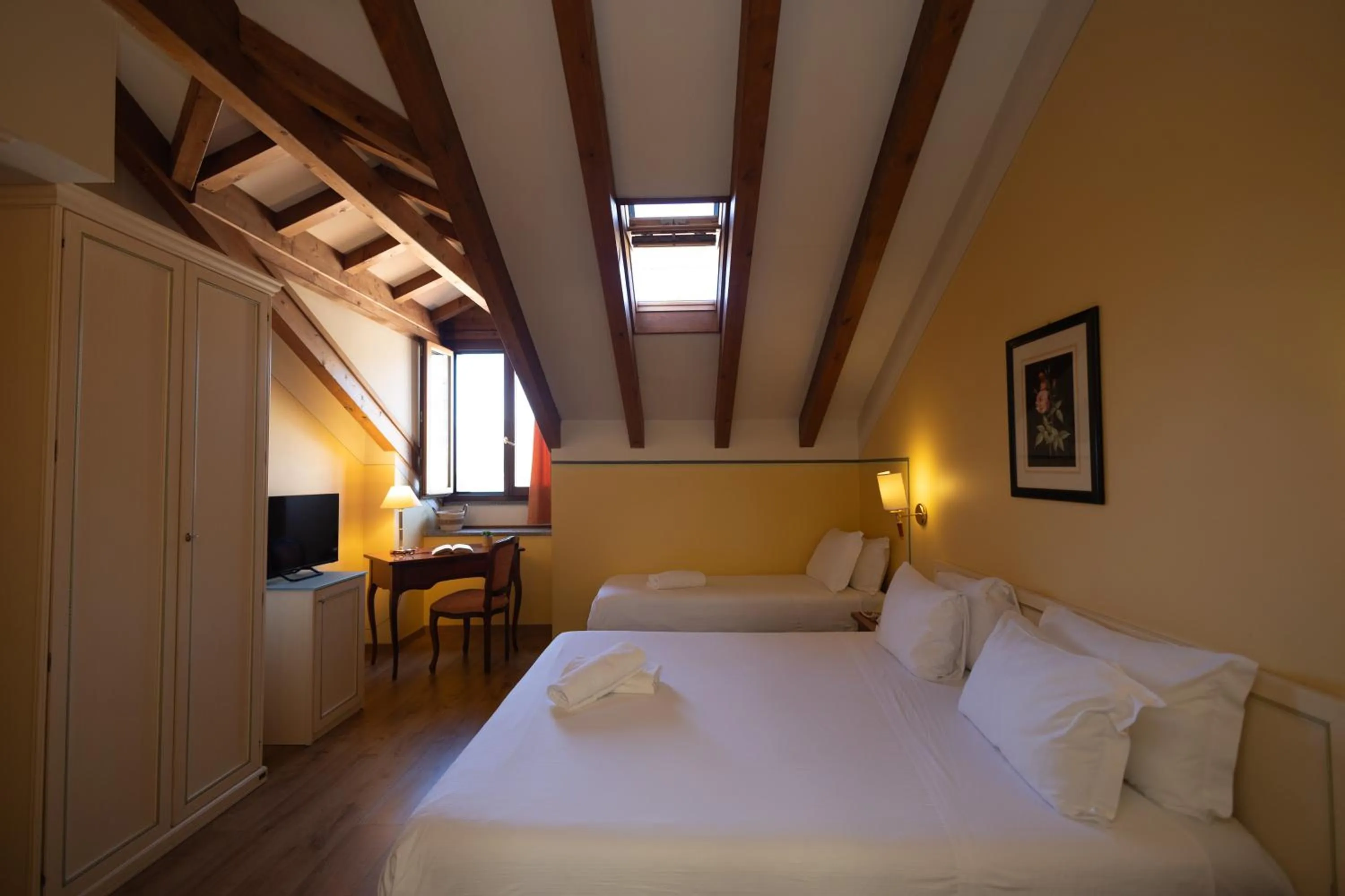 Bed in LVG Hotel Collection - Pallanza