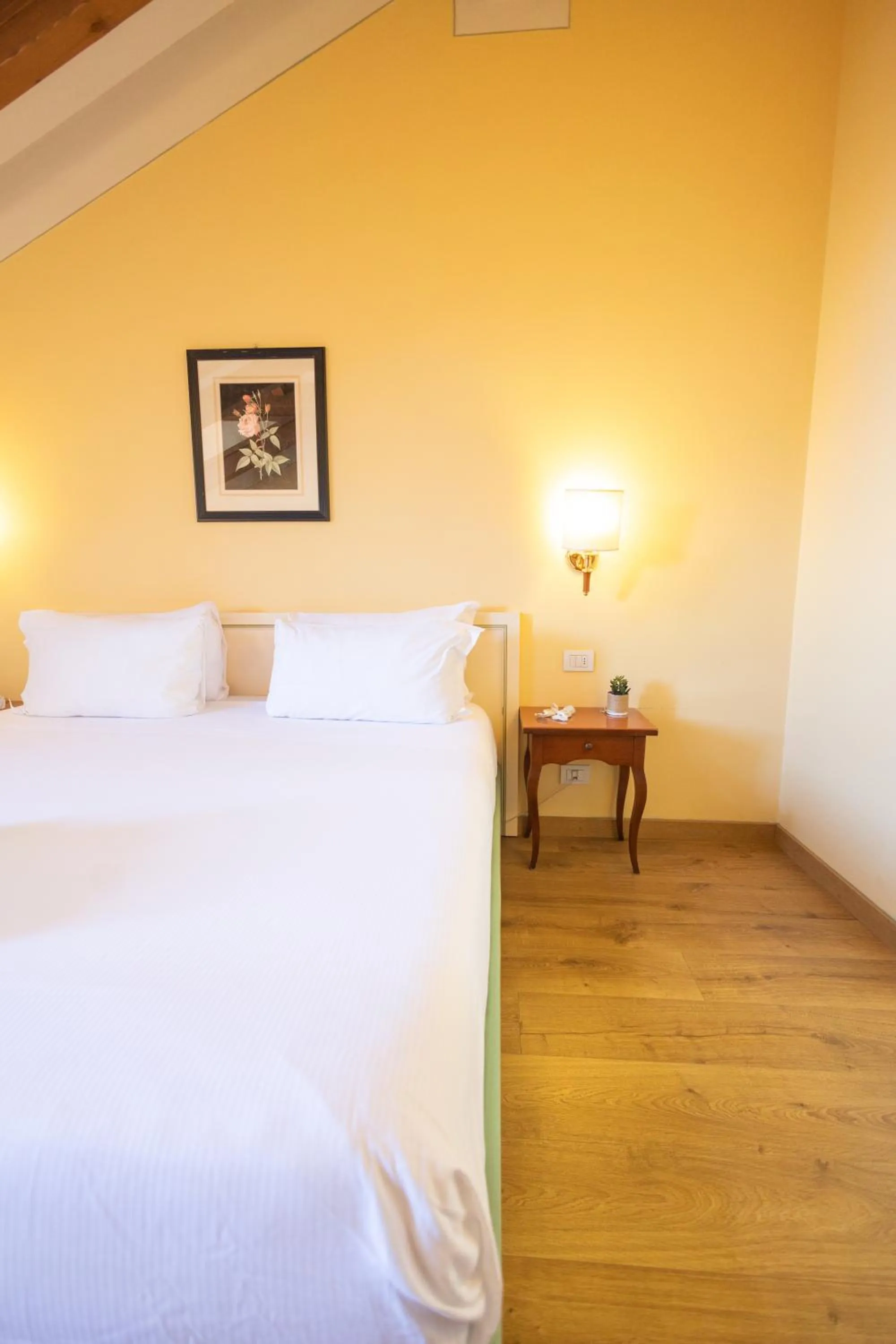 Bed in LVG Hotel Collection - Pallanza