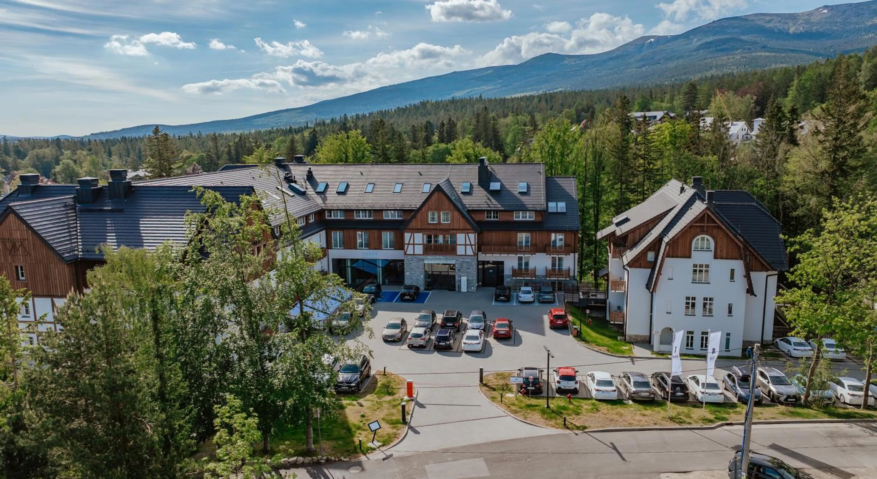 Property building in Mercure Szklarska Poręba Resort & Spa