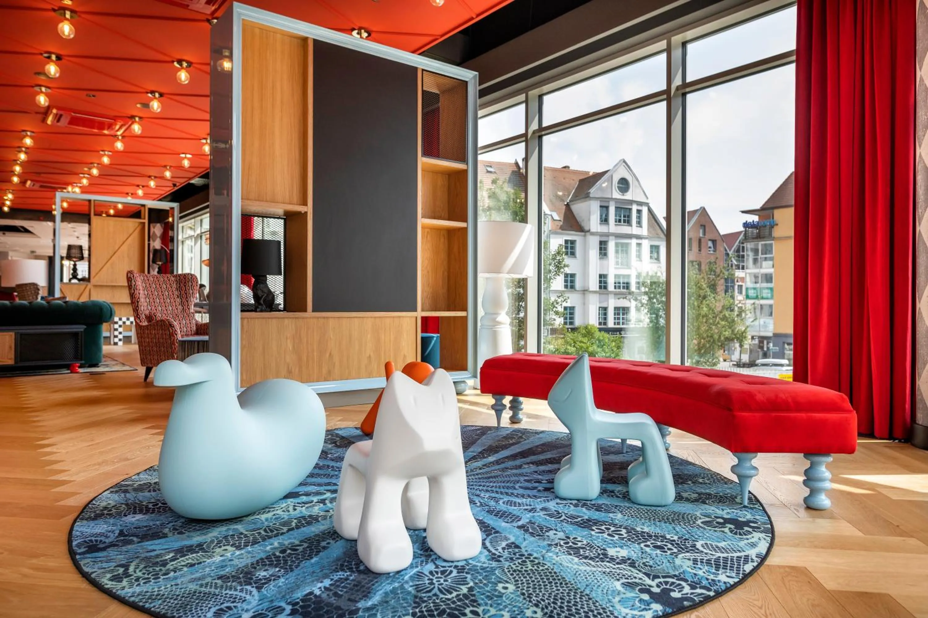 Lounge or bar in ibis Styles Szczecin Stare Miasto