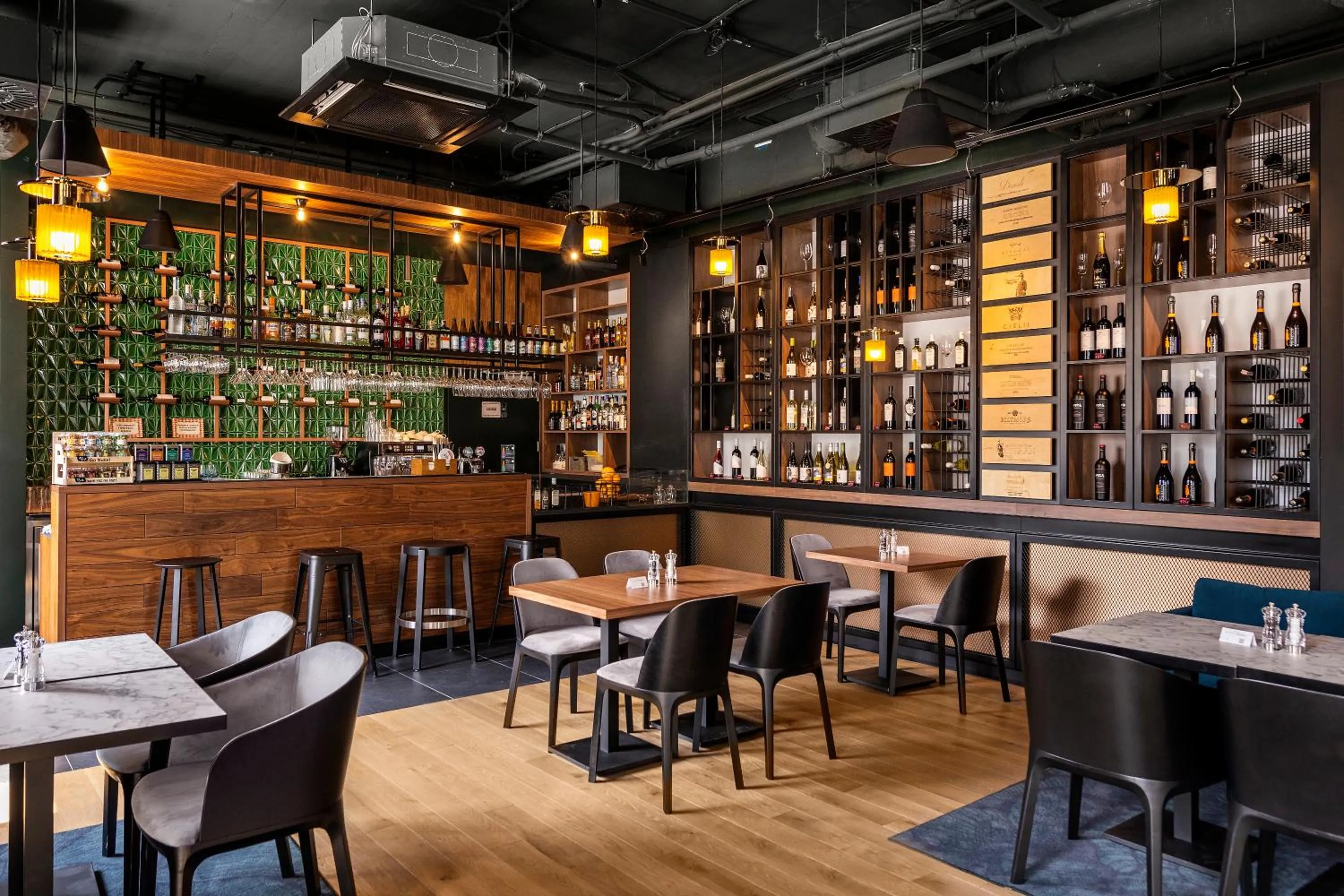 Restaurant/places to eat in ibis Styles Szczecin Stare Miasto