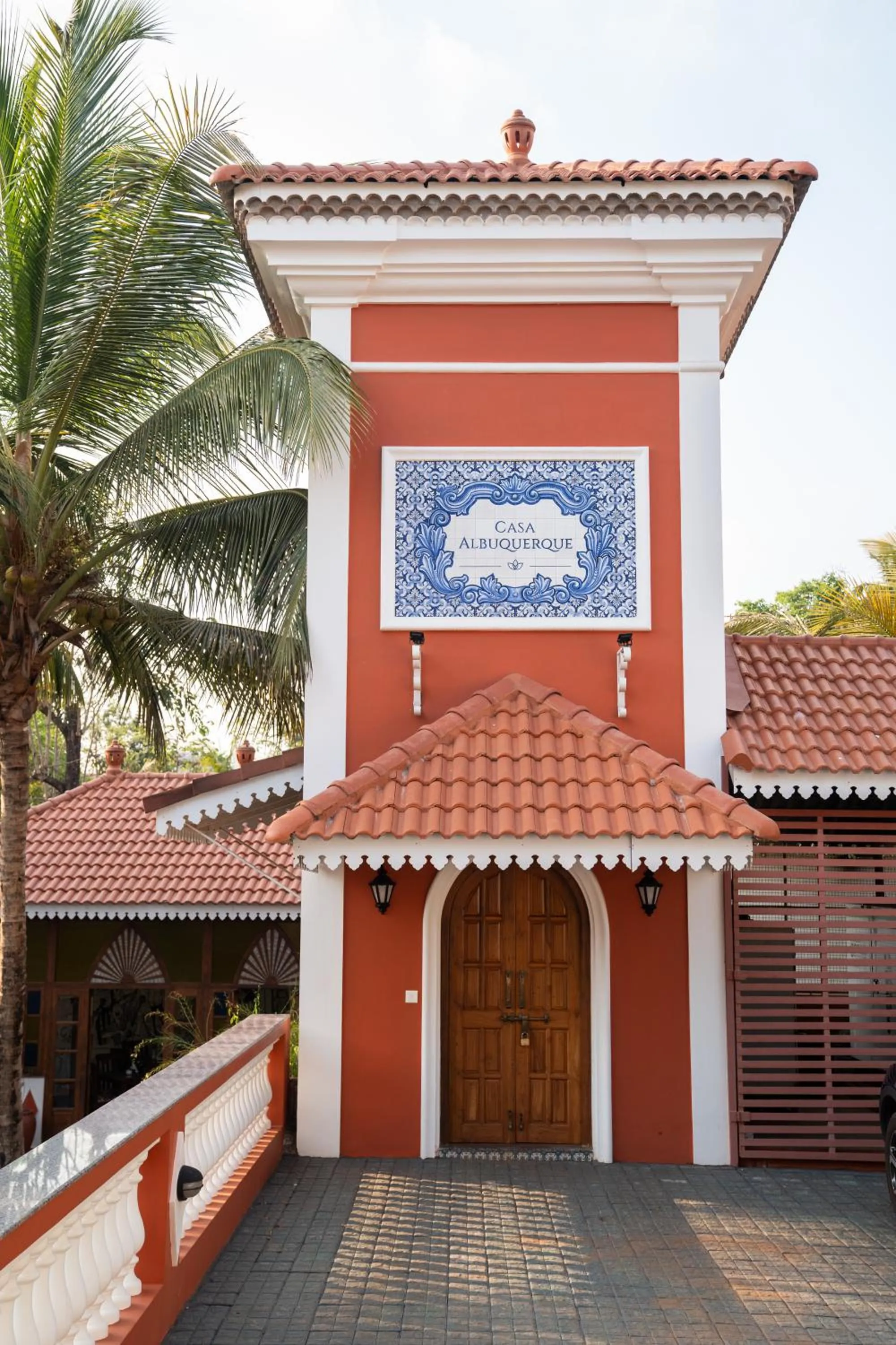 Property building in Casa Albuquerque