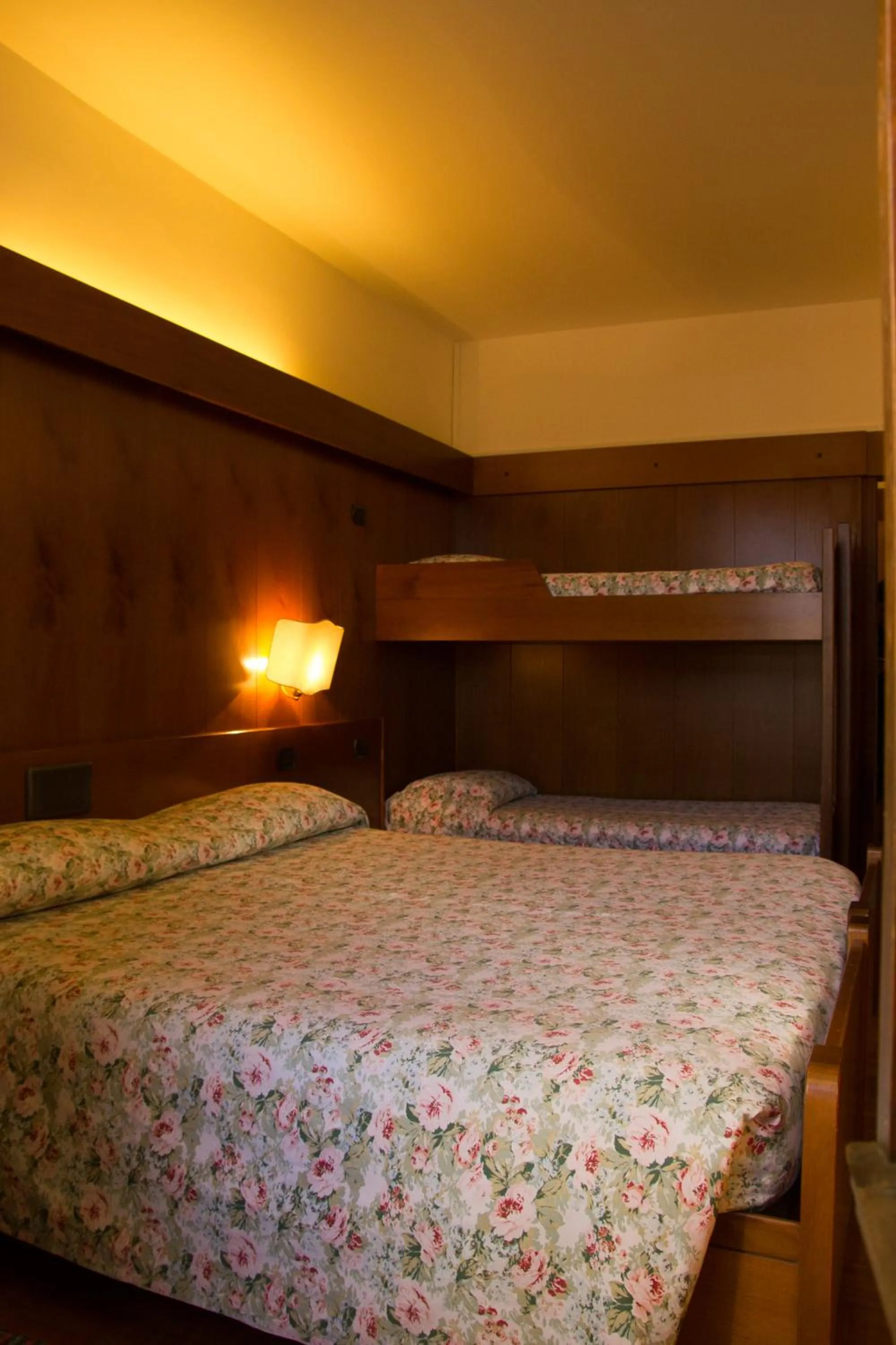 Bed in Hotel Carlone