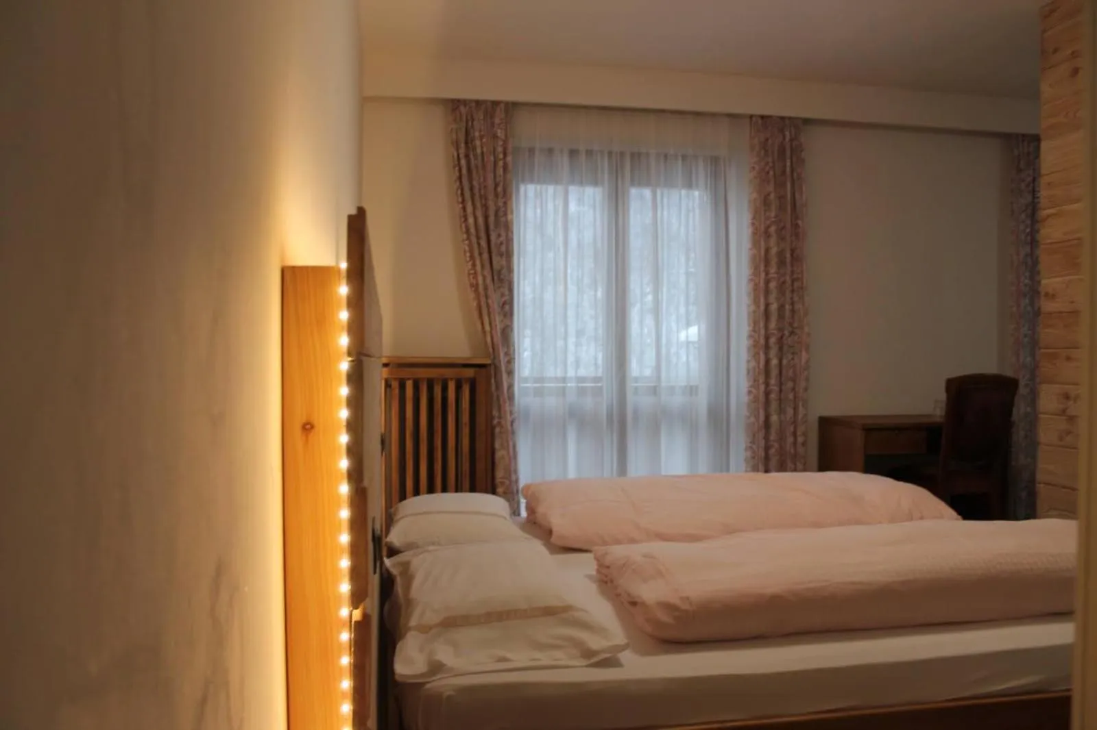 Photo of the whole room, Bed in Hotel Carlone