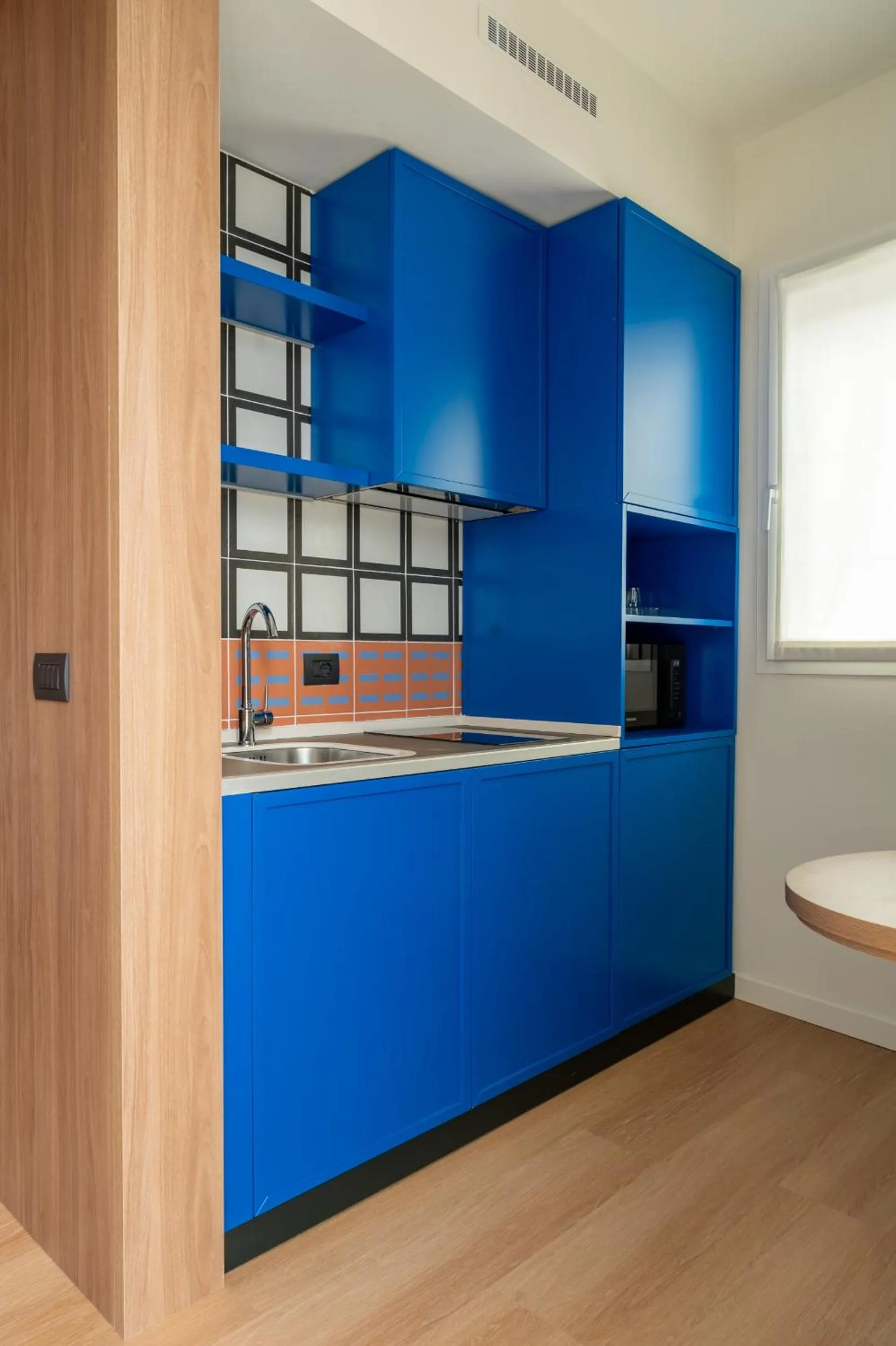 Kitchen or kitchenette in Hotel Ungheria Varese 1946