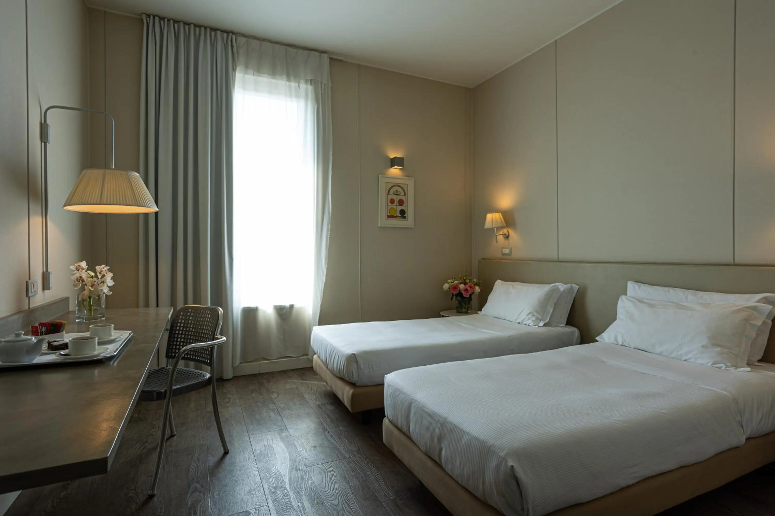 Photo of the whole room, Bed in Cosmo Hotel Palace