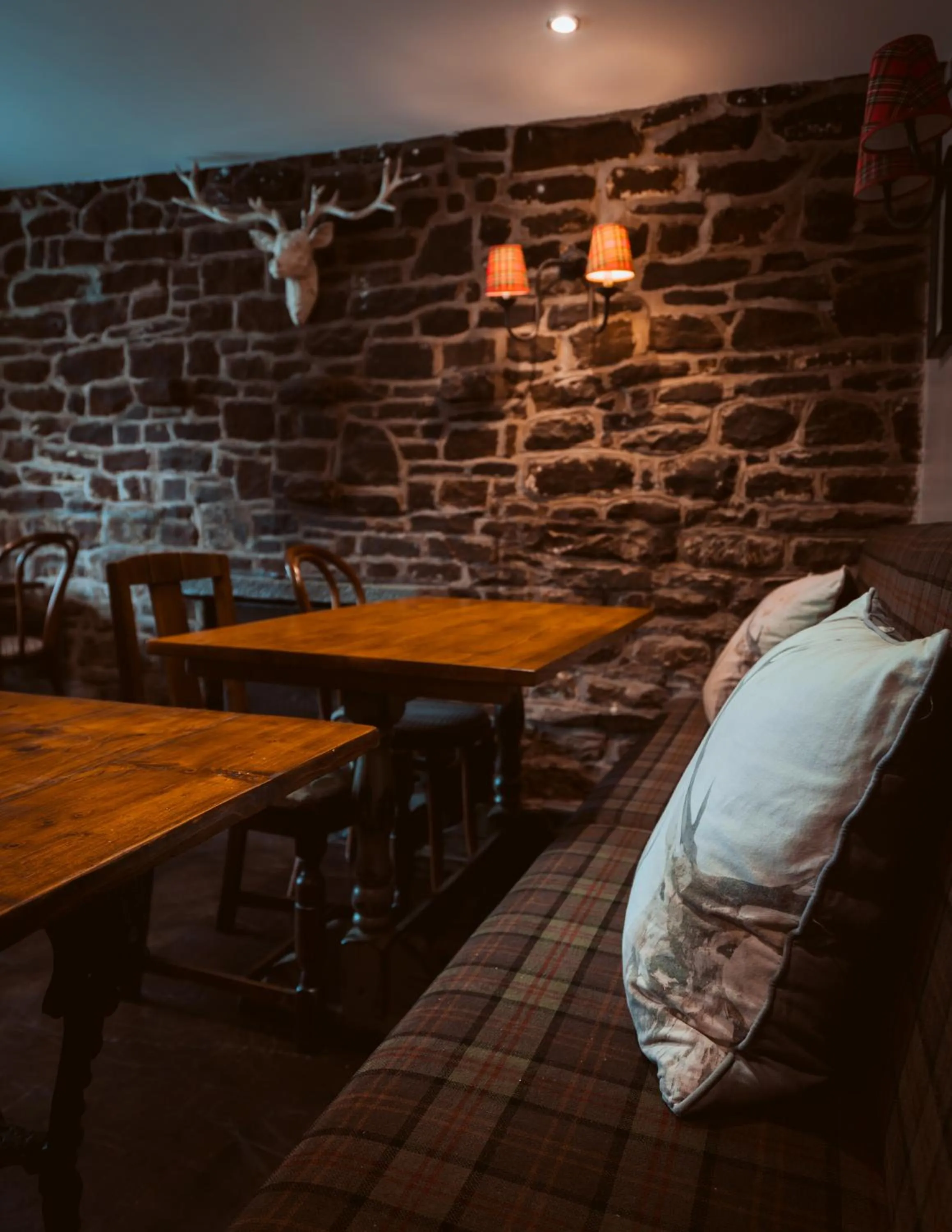 Lounge or bar in Bulls Head - Holymoorside