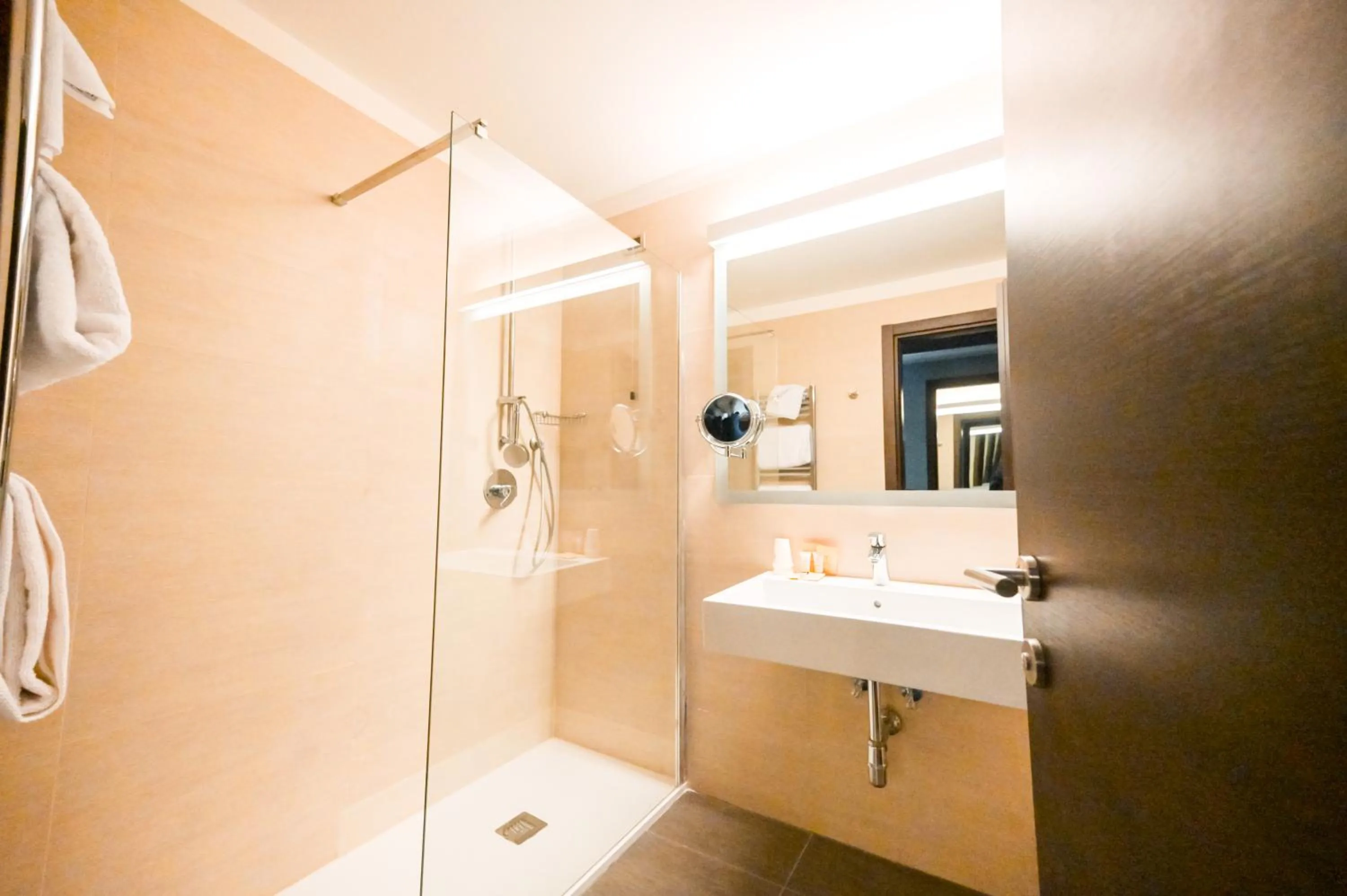 Bedroom in Hotel Selene Pomezia