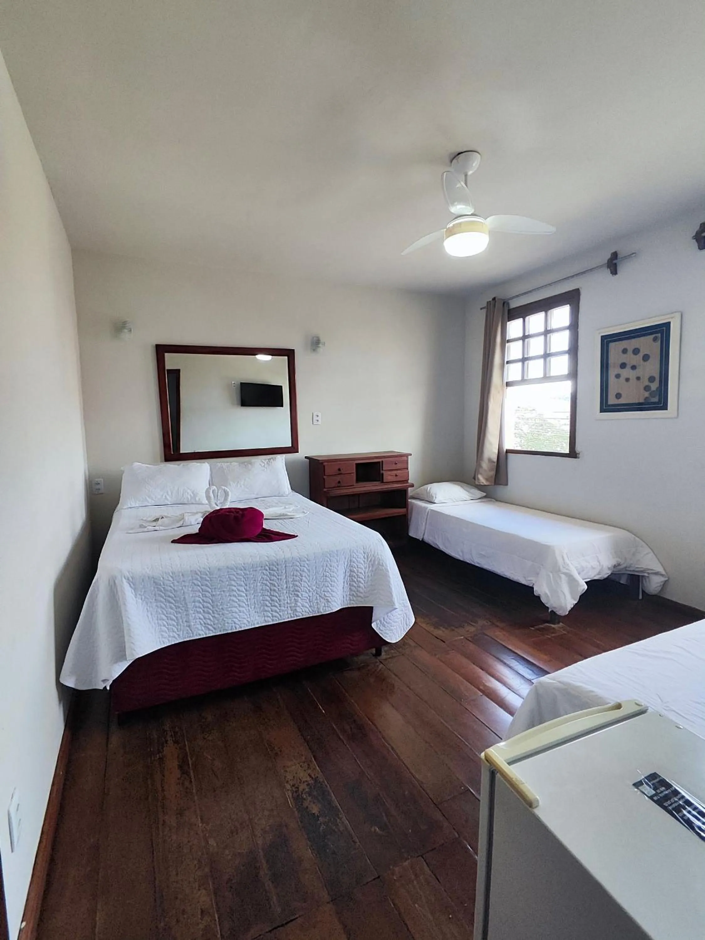 Triple Room with View in POUSADA FLOR DE LIS