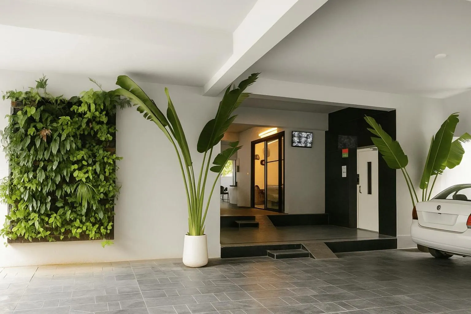Parking in White Fern Stays Serviced Apartments - Gachibowli