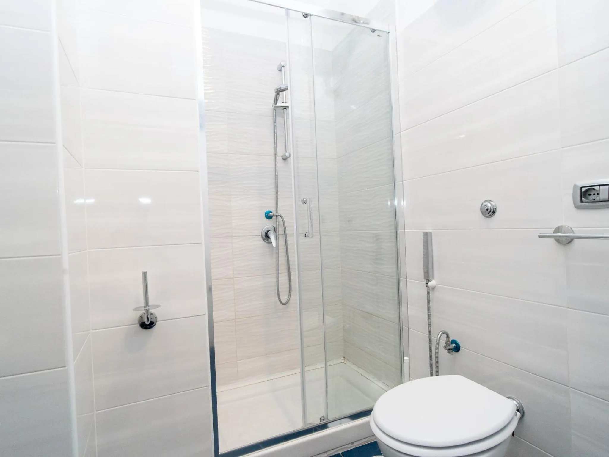 Shower in B&B i Murales