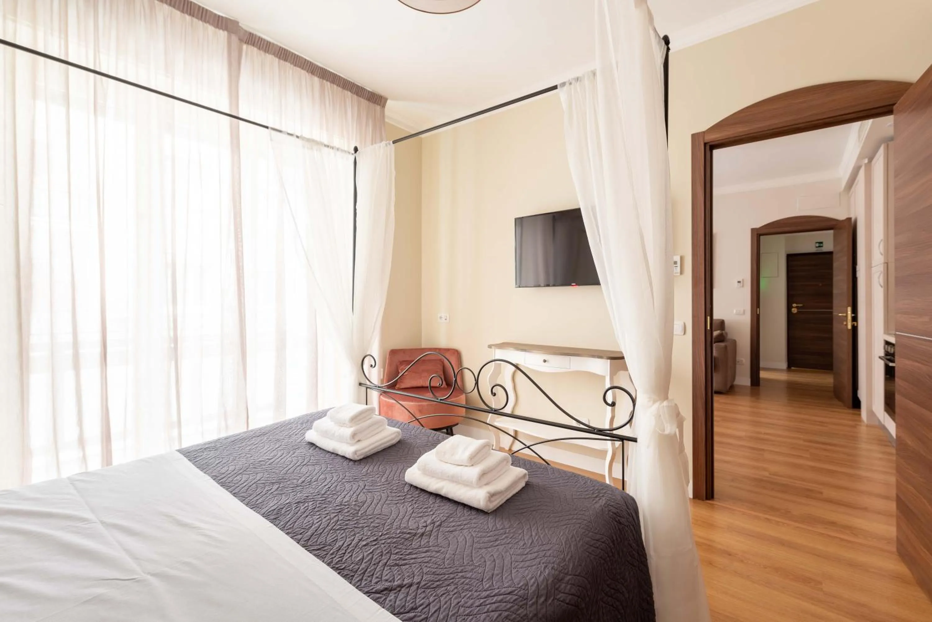 Bed in SuityRHome Campo de' Fiori