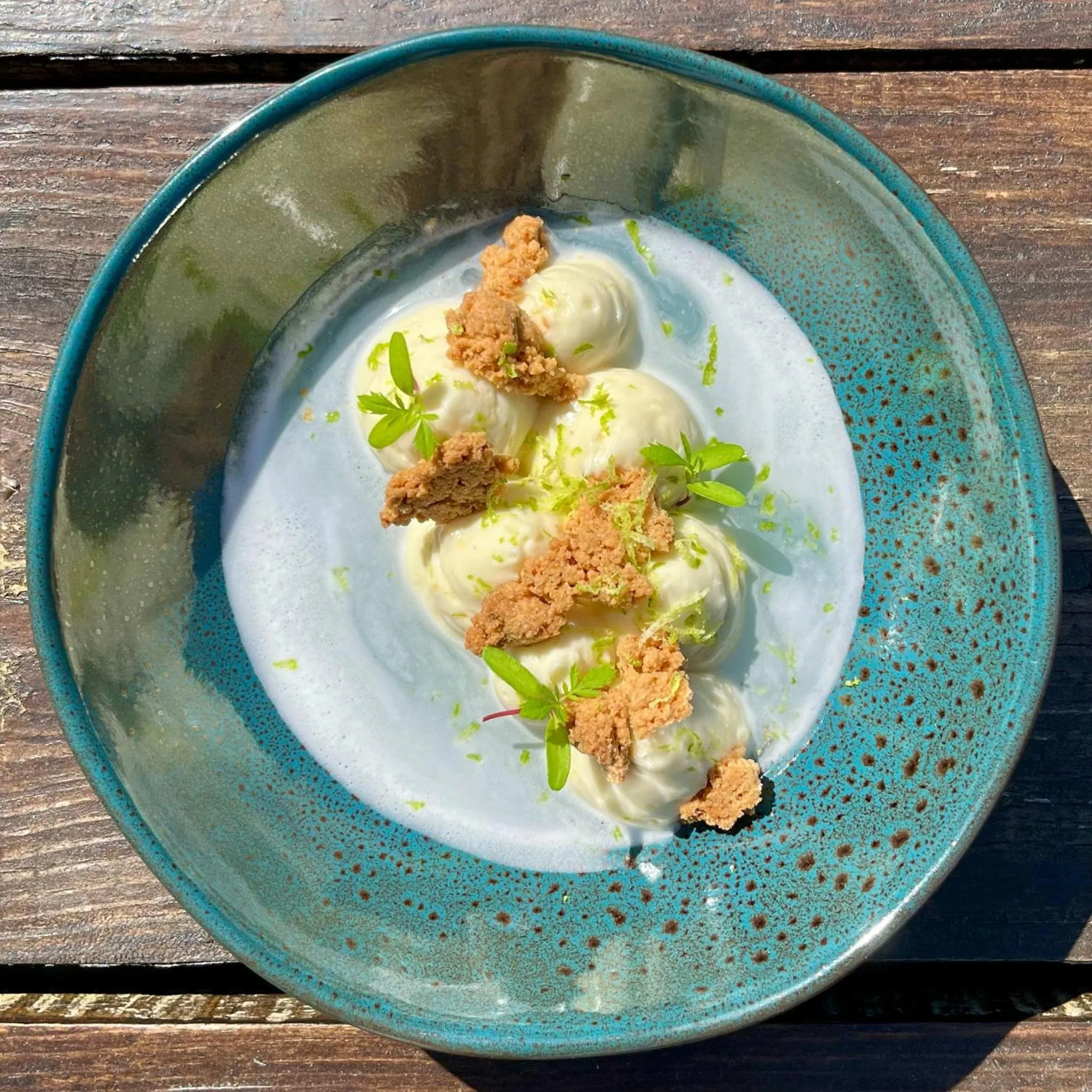 Restaurant/places to eat in Auberge du Relais d'Auniac - Hôtel Bar Restaurant Piscine