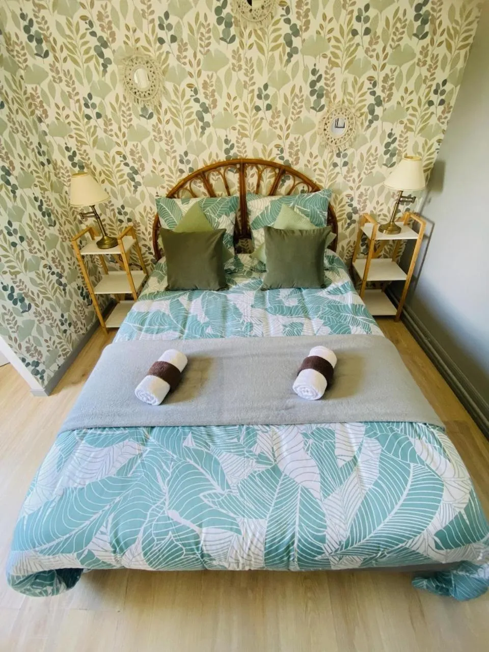 Bed in Auberge du Relais d'Auniac - Hôtel Bar Restaurant Piscine