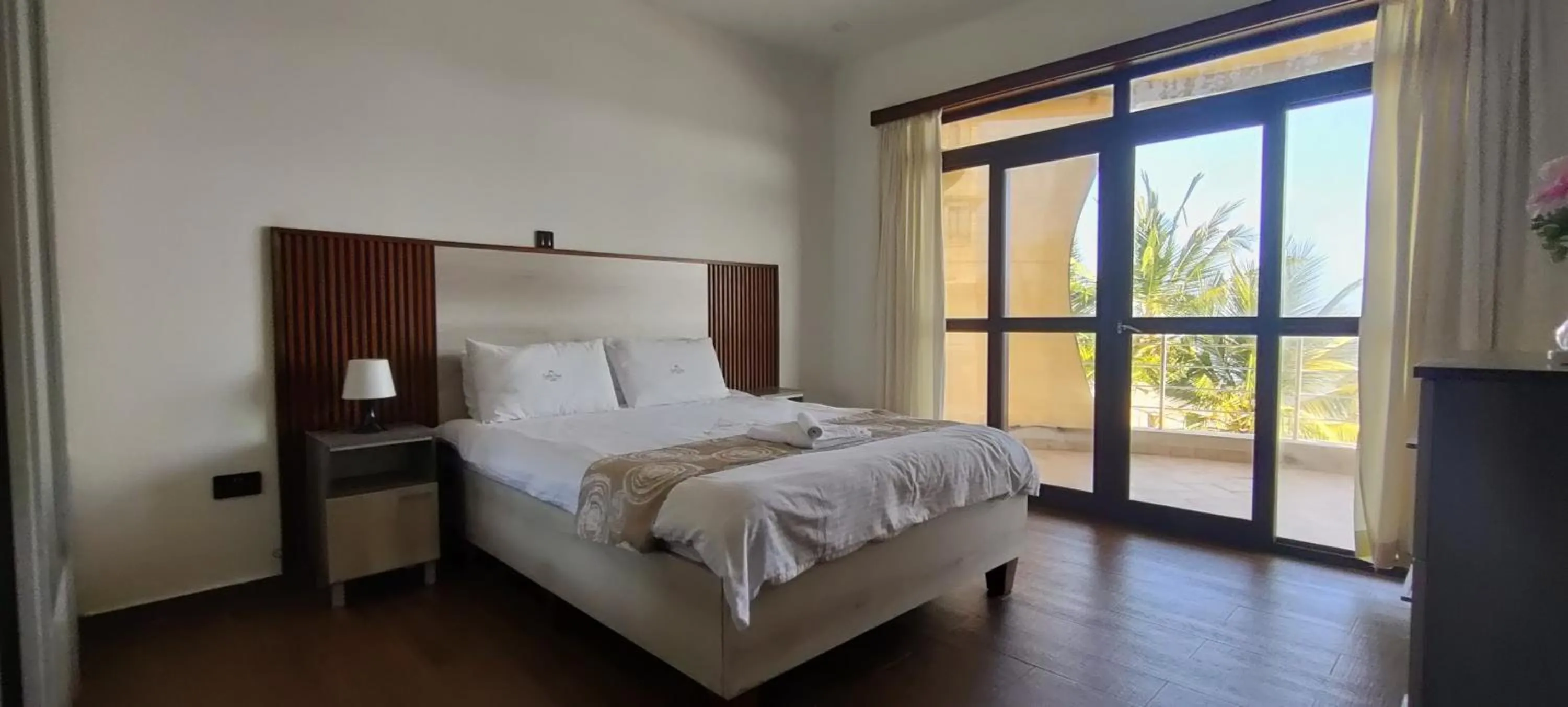 Bedroom, Bed in English Point Residence Beach Apartments Mombasa