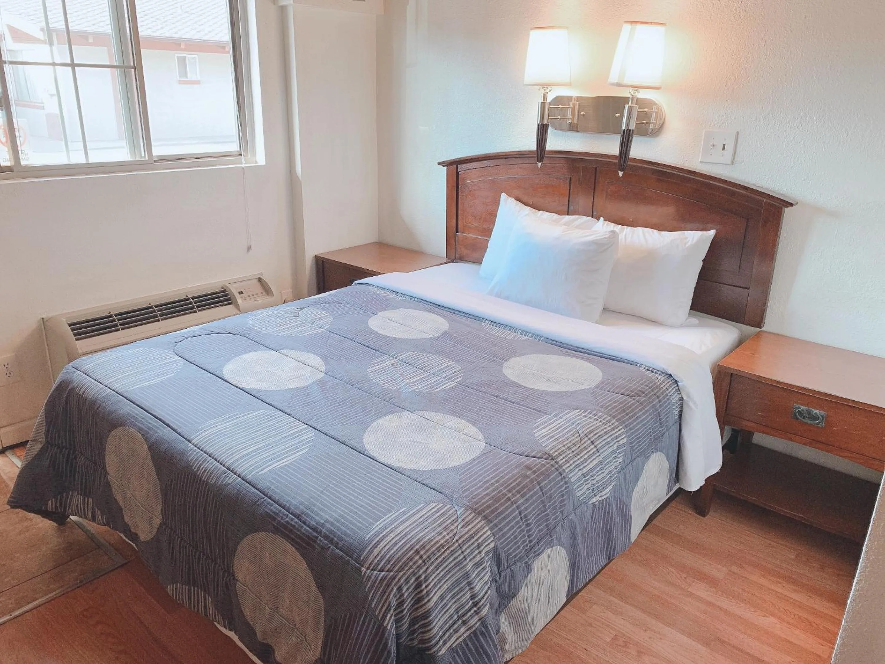 Bed in Fort Collins Inn