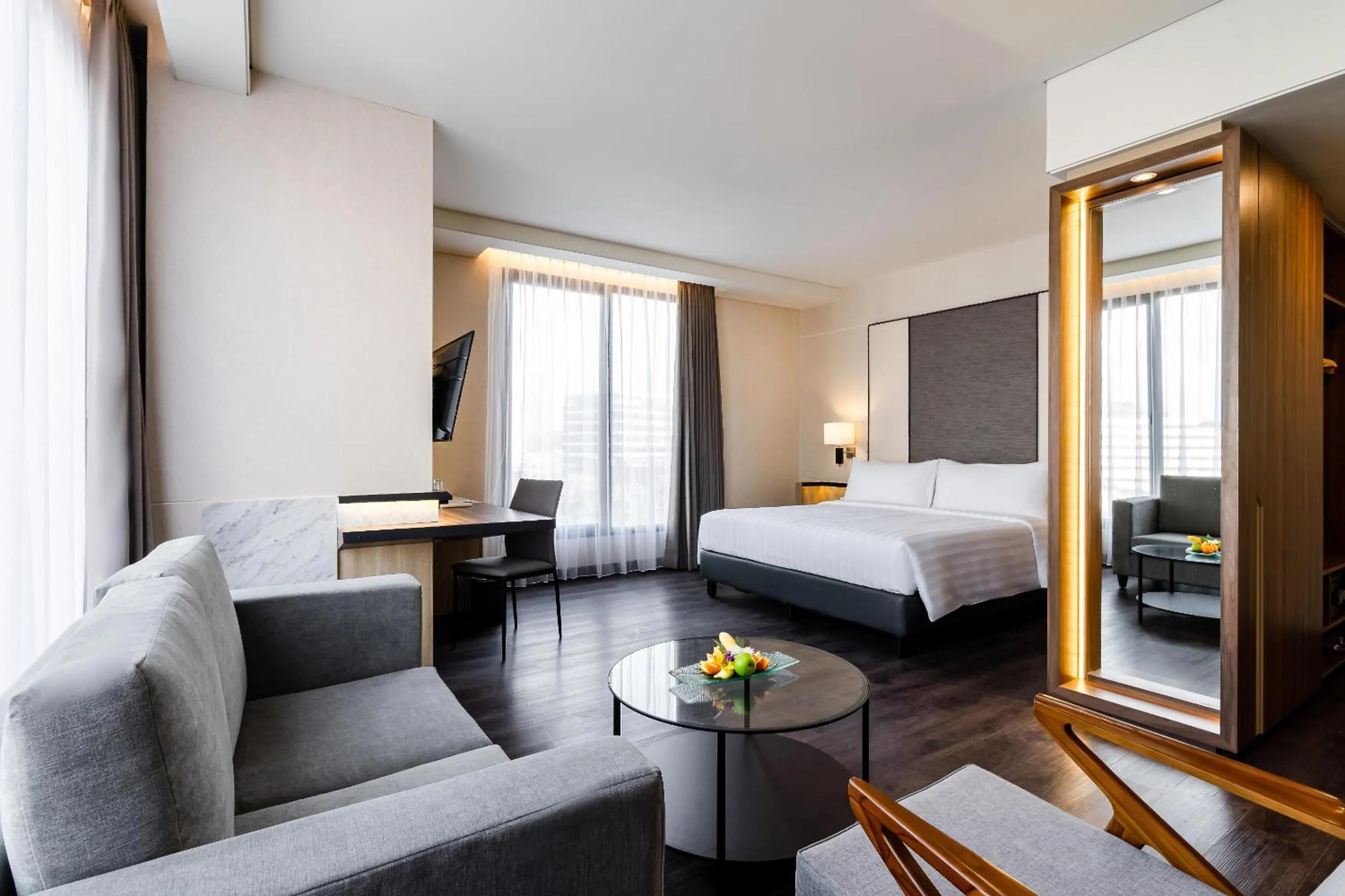 Photo of the whole room, Bed in Quest Prime Pemuda - Semarang