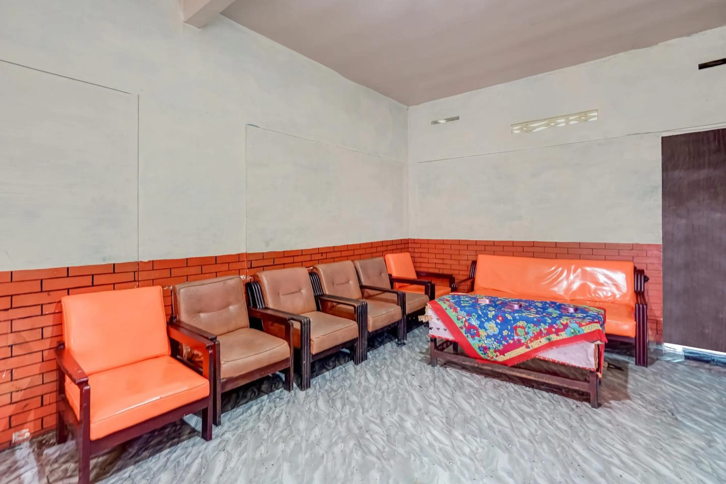 Lobby or reception in OYO Life 91060 Villa Wijaya Homestay