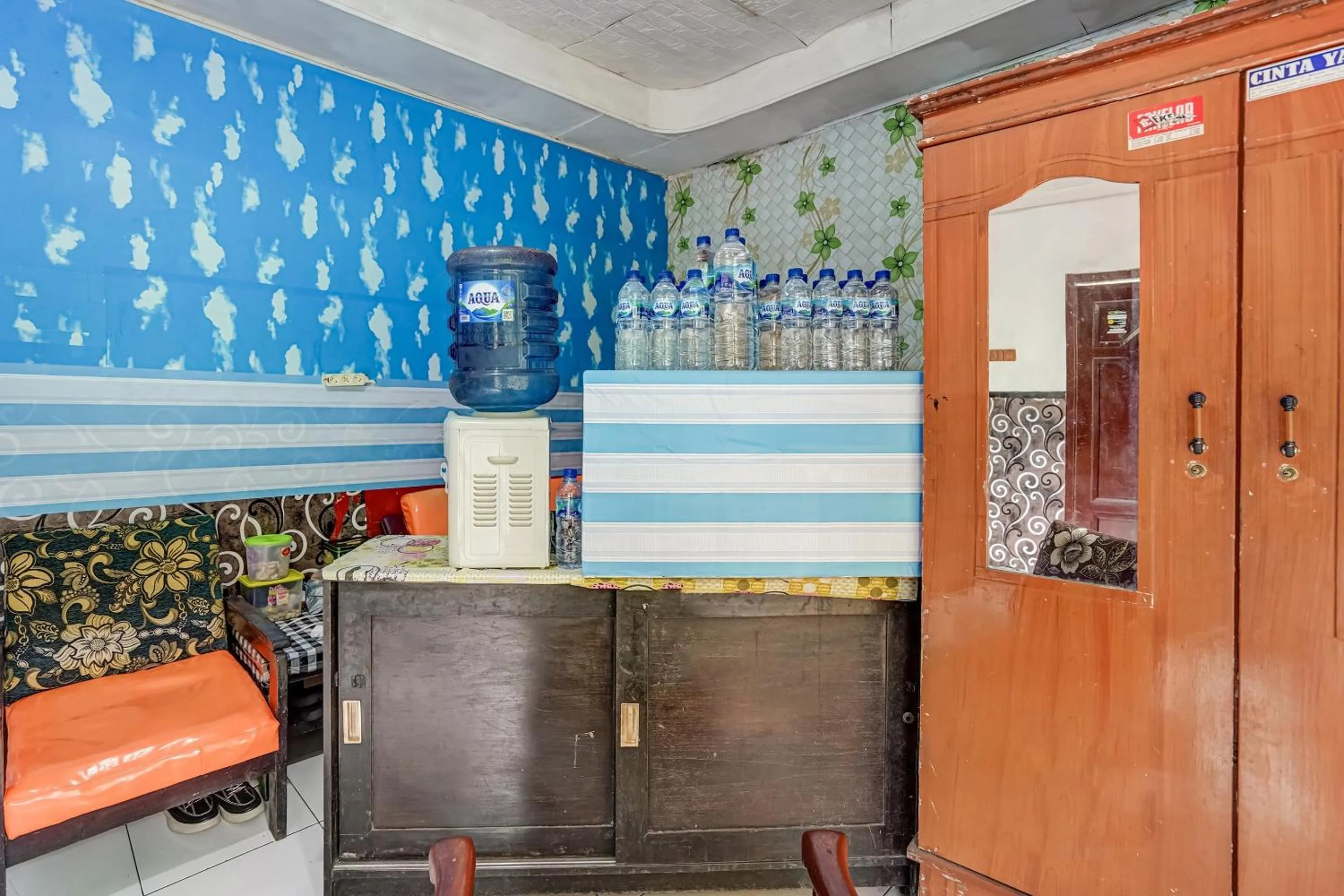 Lobby or reception in OYO Life 91060 Villa Wijaya Homestay