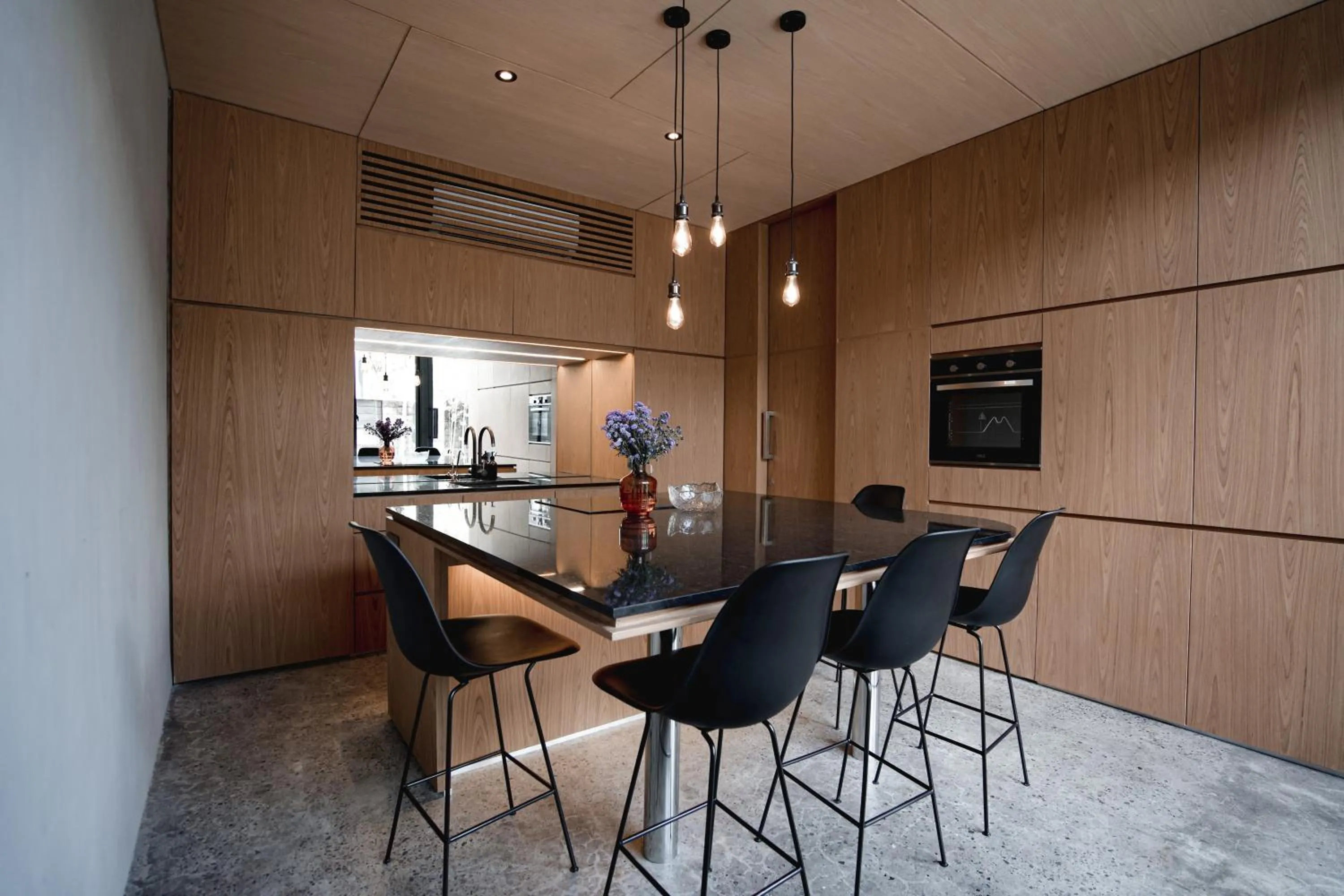 Dining area in OXO Townhouses Berawa Canggu