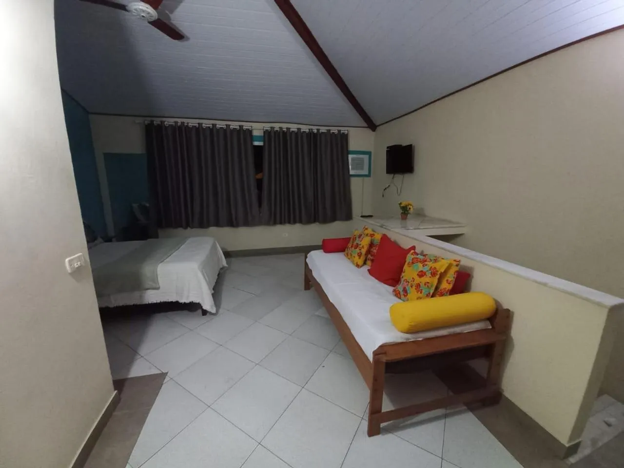 Photo of the whole room, Bed in Portela´s Guest House