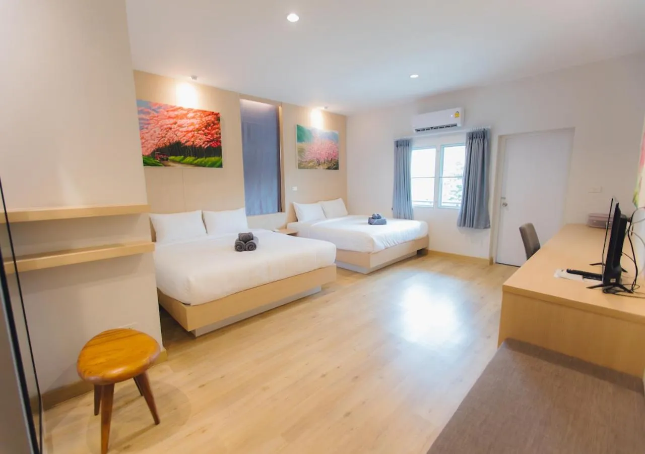 Photo of the whole room, Bed in Bloom Guesthouse