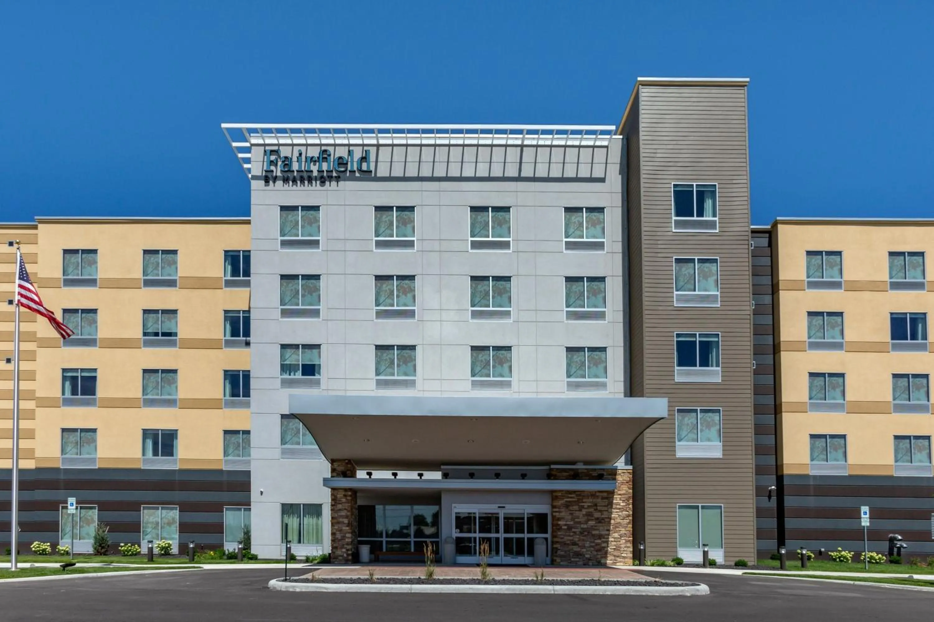 Property building in Fairfield by Marriott Inn & Suites Sandusky