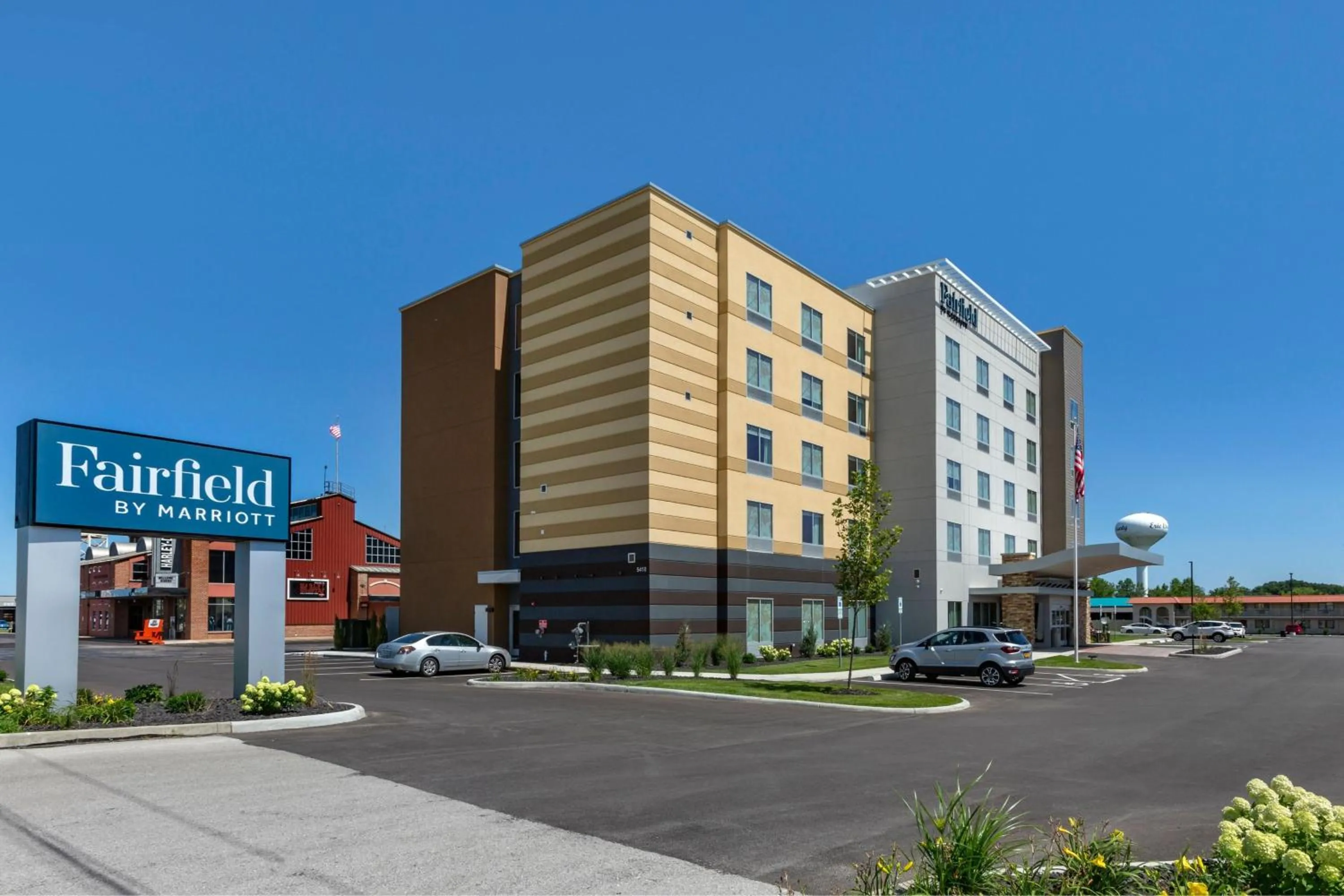 Property building in Fairfield by Marriott Inn & Suites Sandusky