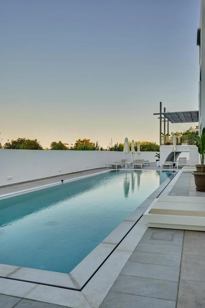 Hollywood Inn Faliraki - Adults Only