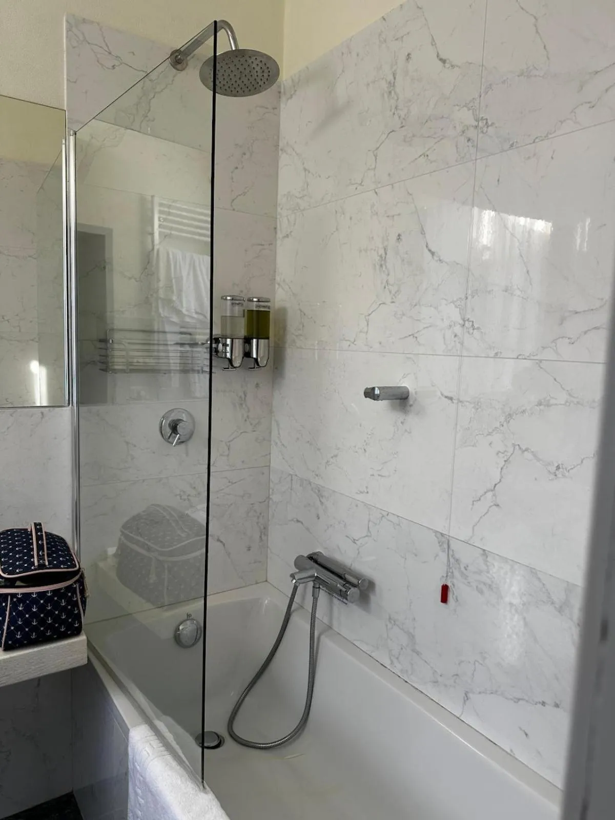 Bathroom in Hotel L'Antico Pozzo