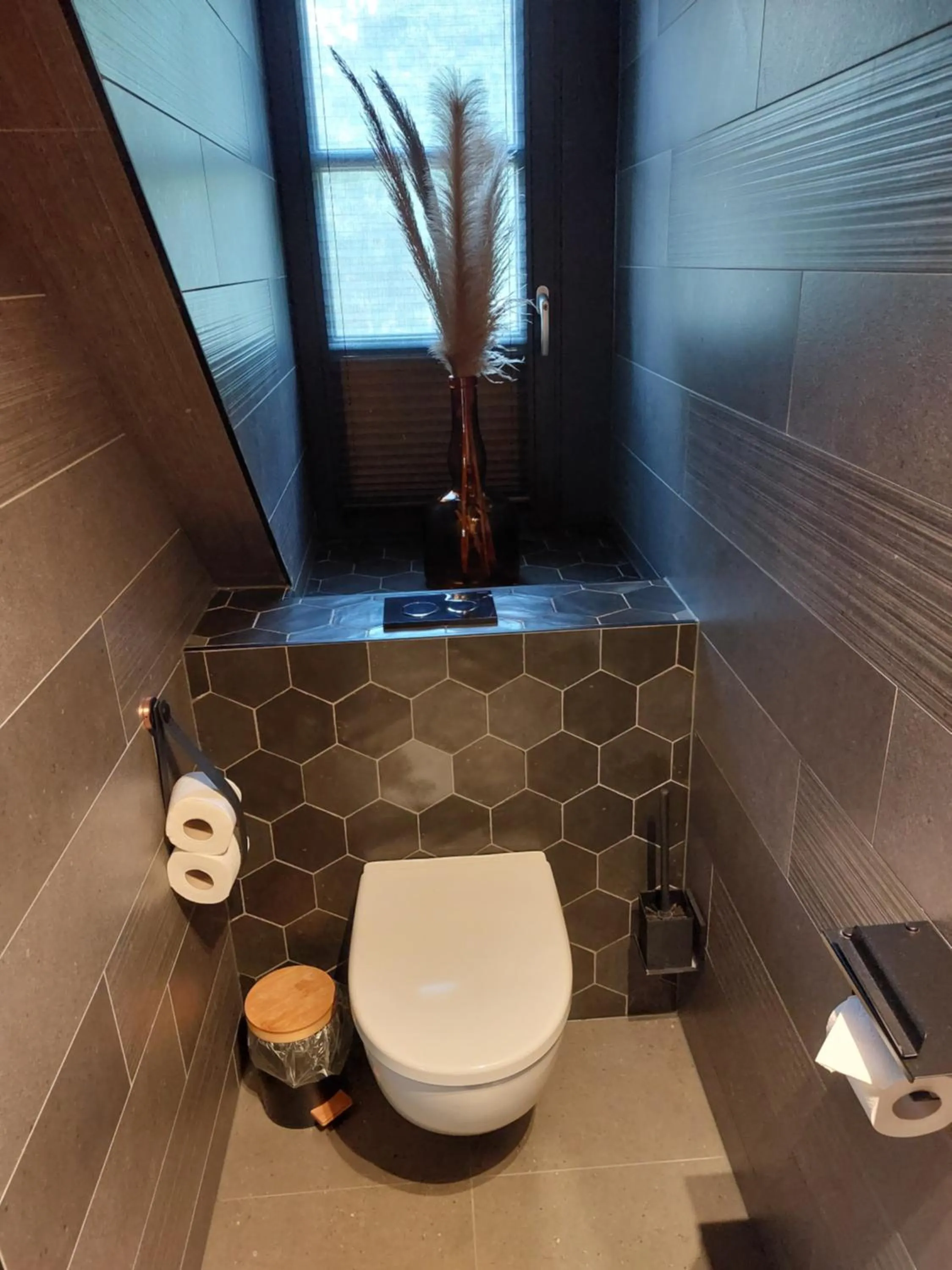 Toilet in B&B Vierlingsbeek, Appartement en tuin-chalets