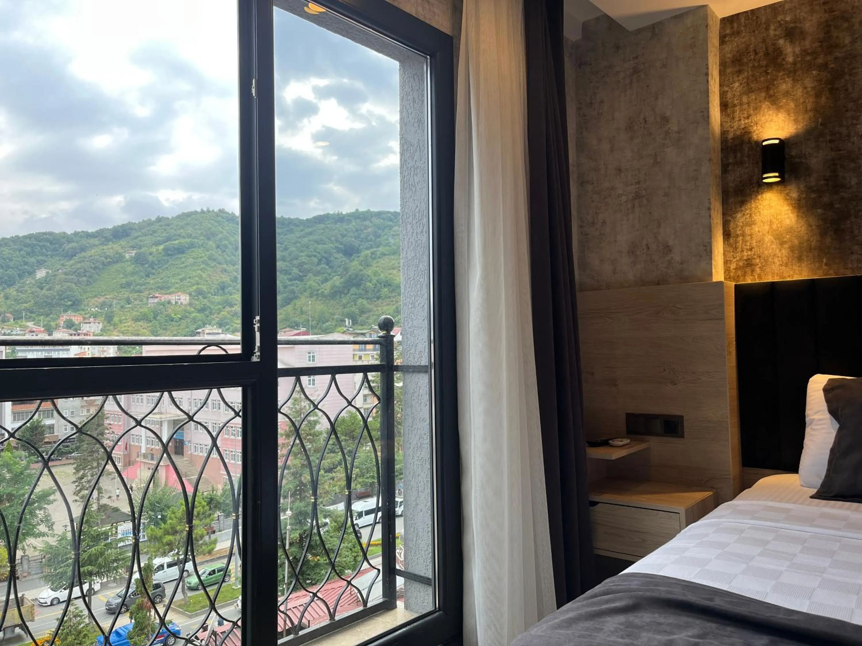 Mountain view in Avni Bey Otel